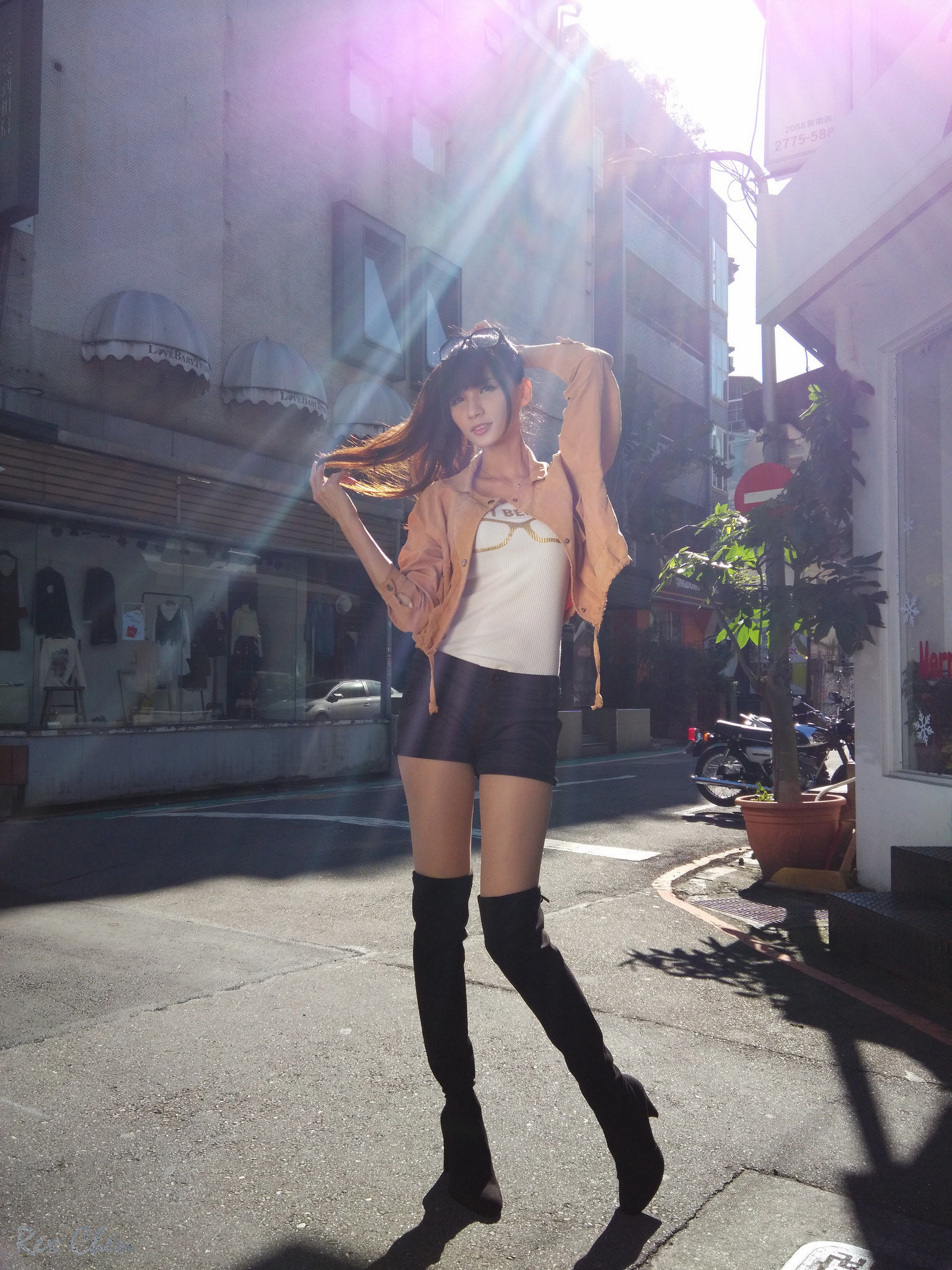 [台湾网红美女] 蔡译心 - 外拍6套服装合集
