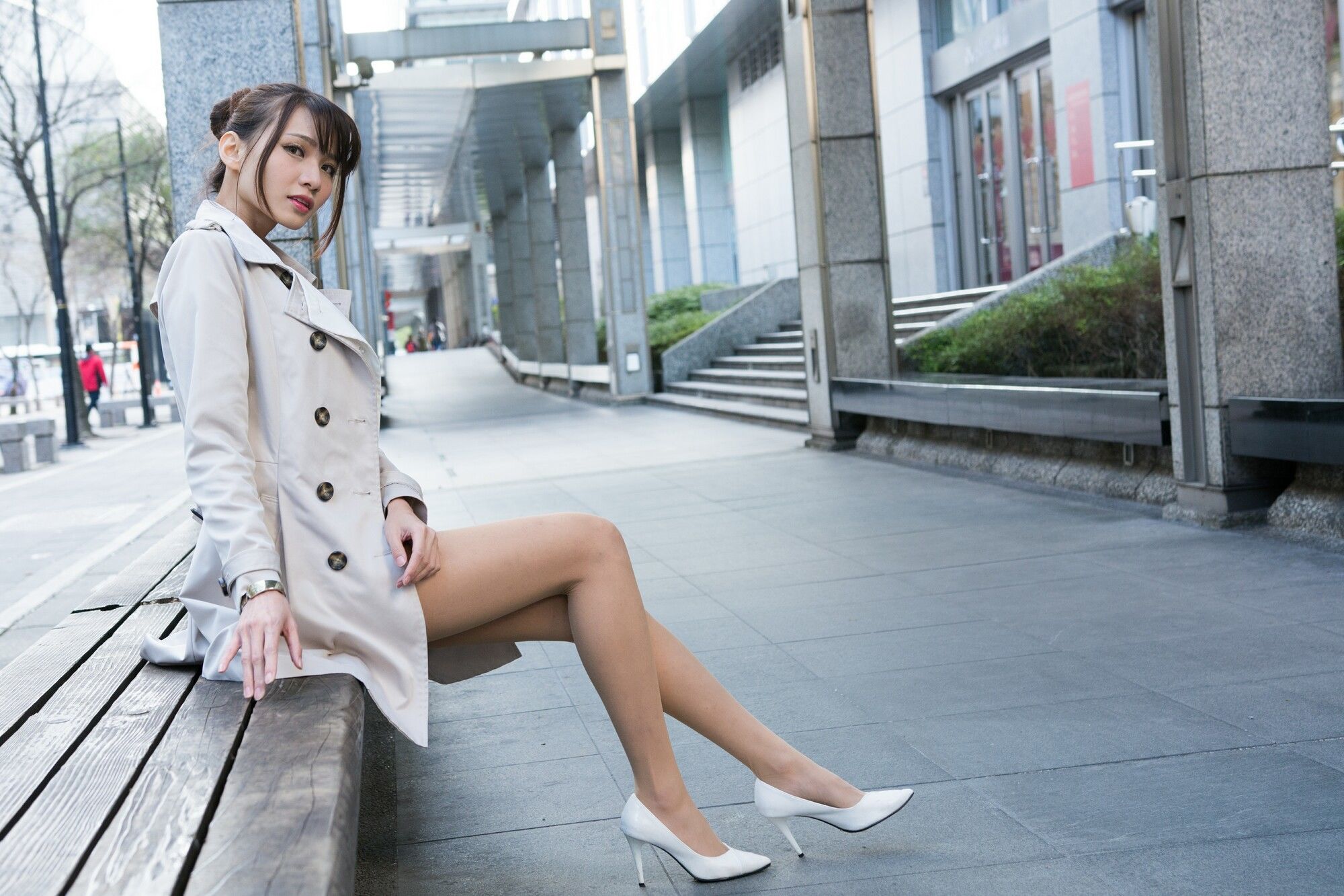 [台湾正妹] 蔡译心Candice《信義區周邊 时尚风衣街拍》