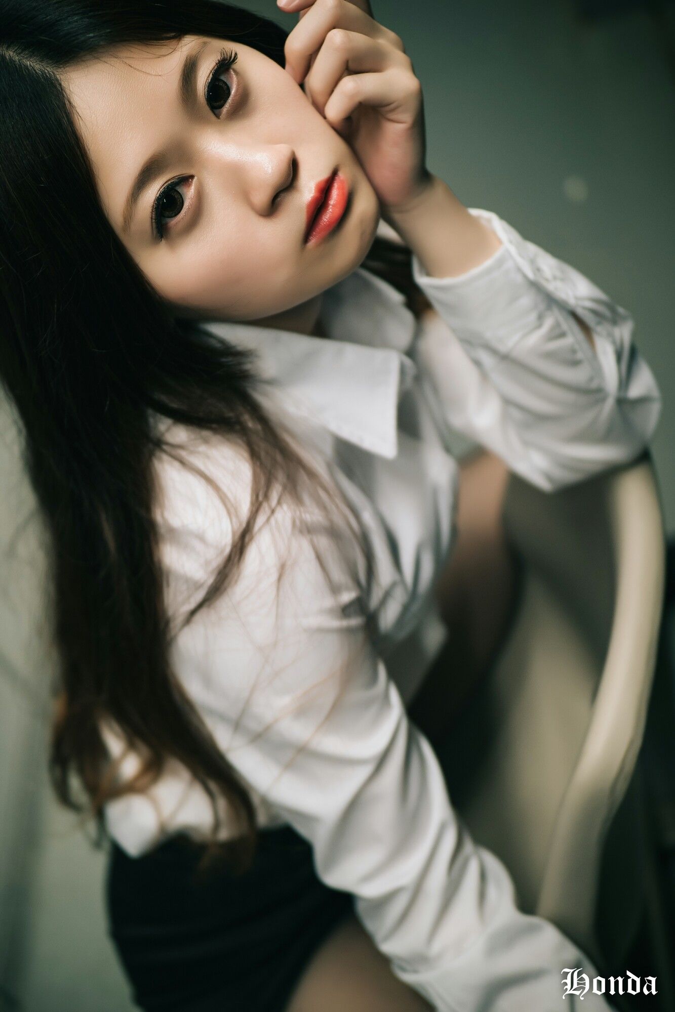 [台湾网红美女] Becky OL服装三套