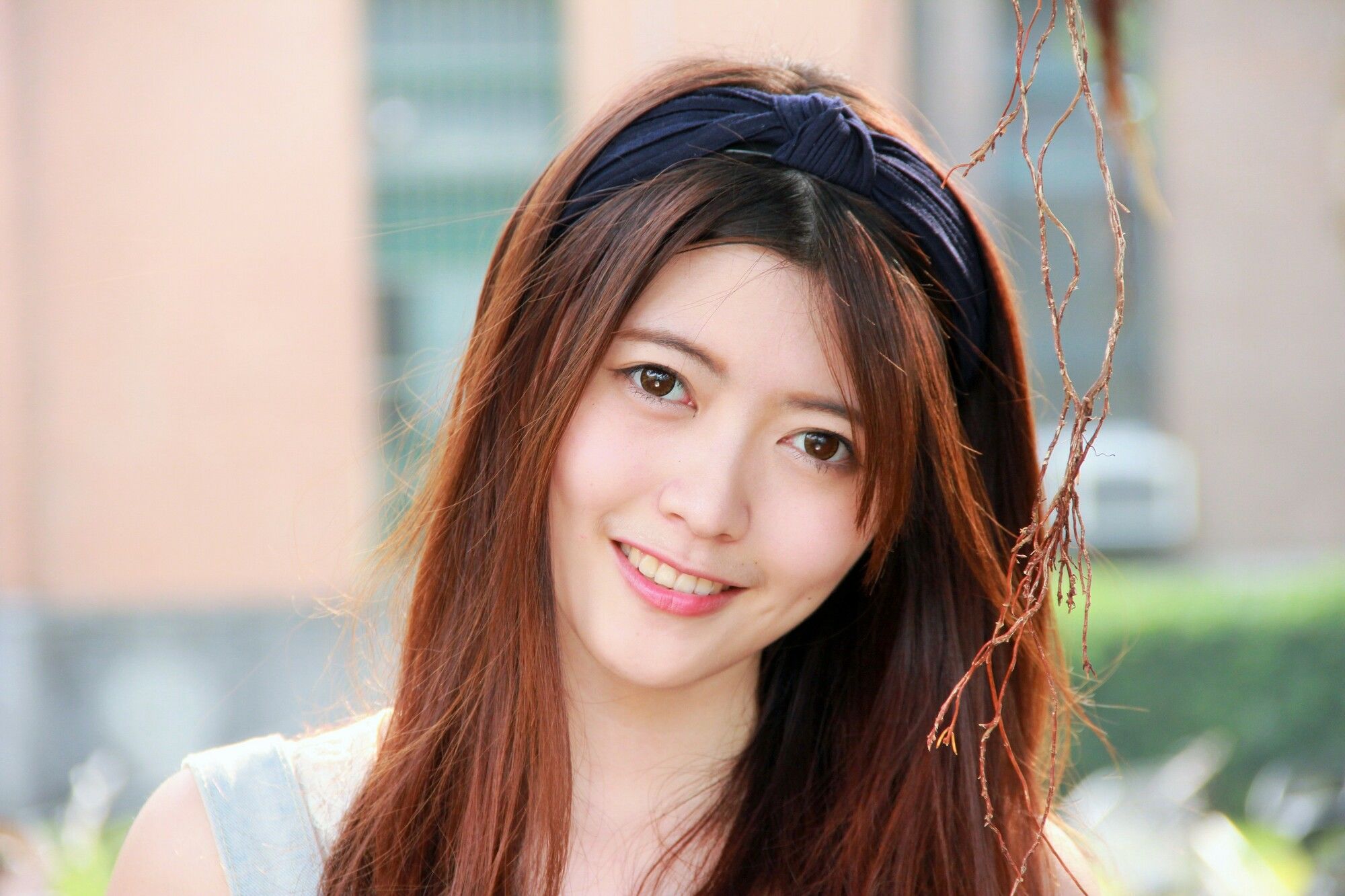 [台湾网红美女] Brindy薛薛/黄品瑄《台湾大学外拍》