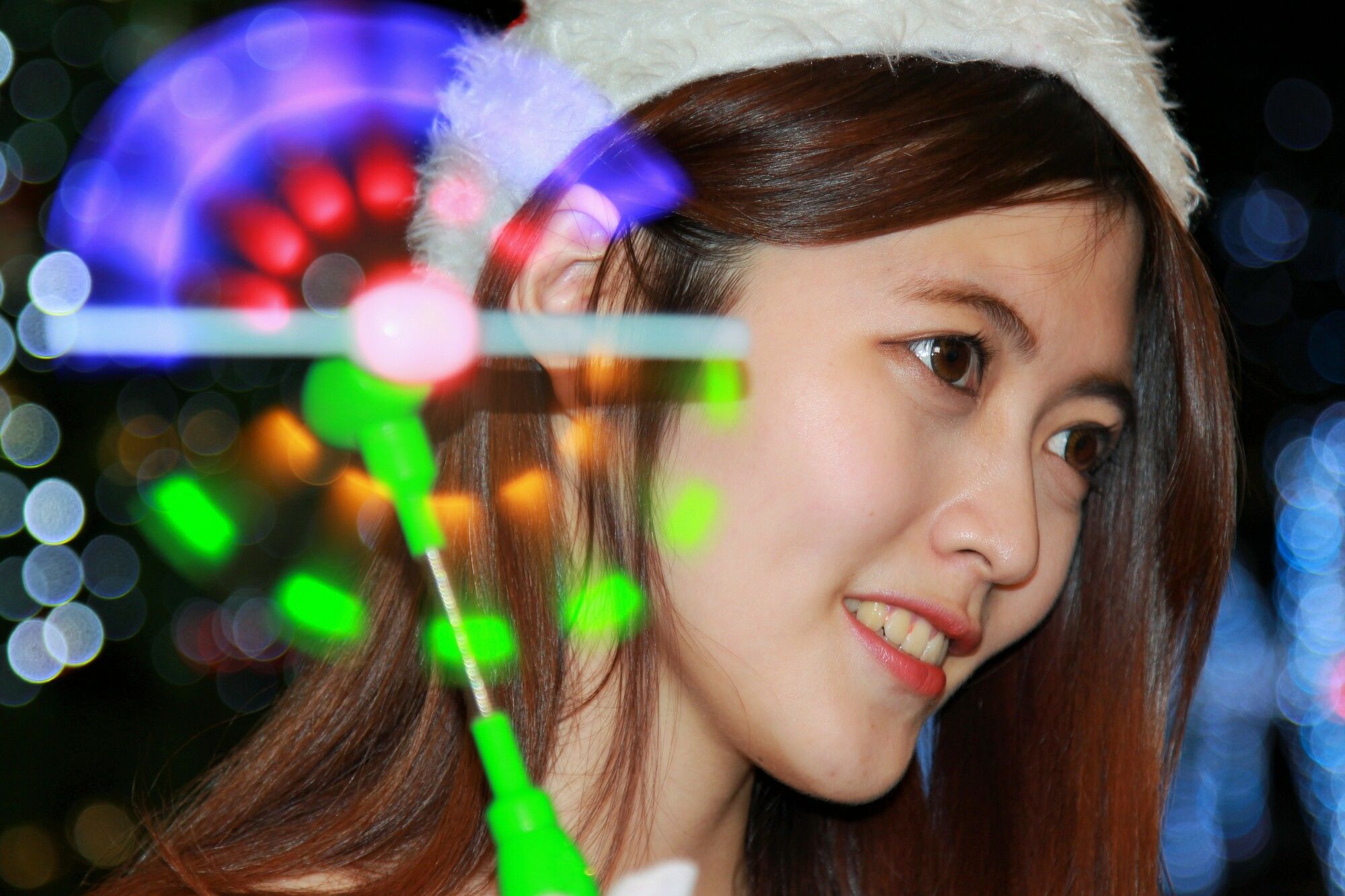 [台湾网红美女] 黄品瑄《板橋耶誕城夜拍》