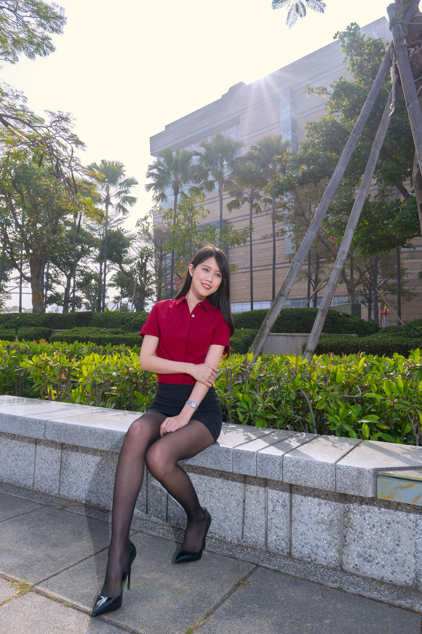 [台湾网红美女] Candy宝儿《夢時代黑丝街拍》
