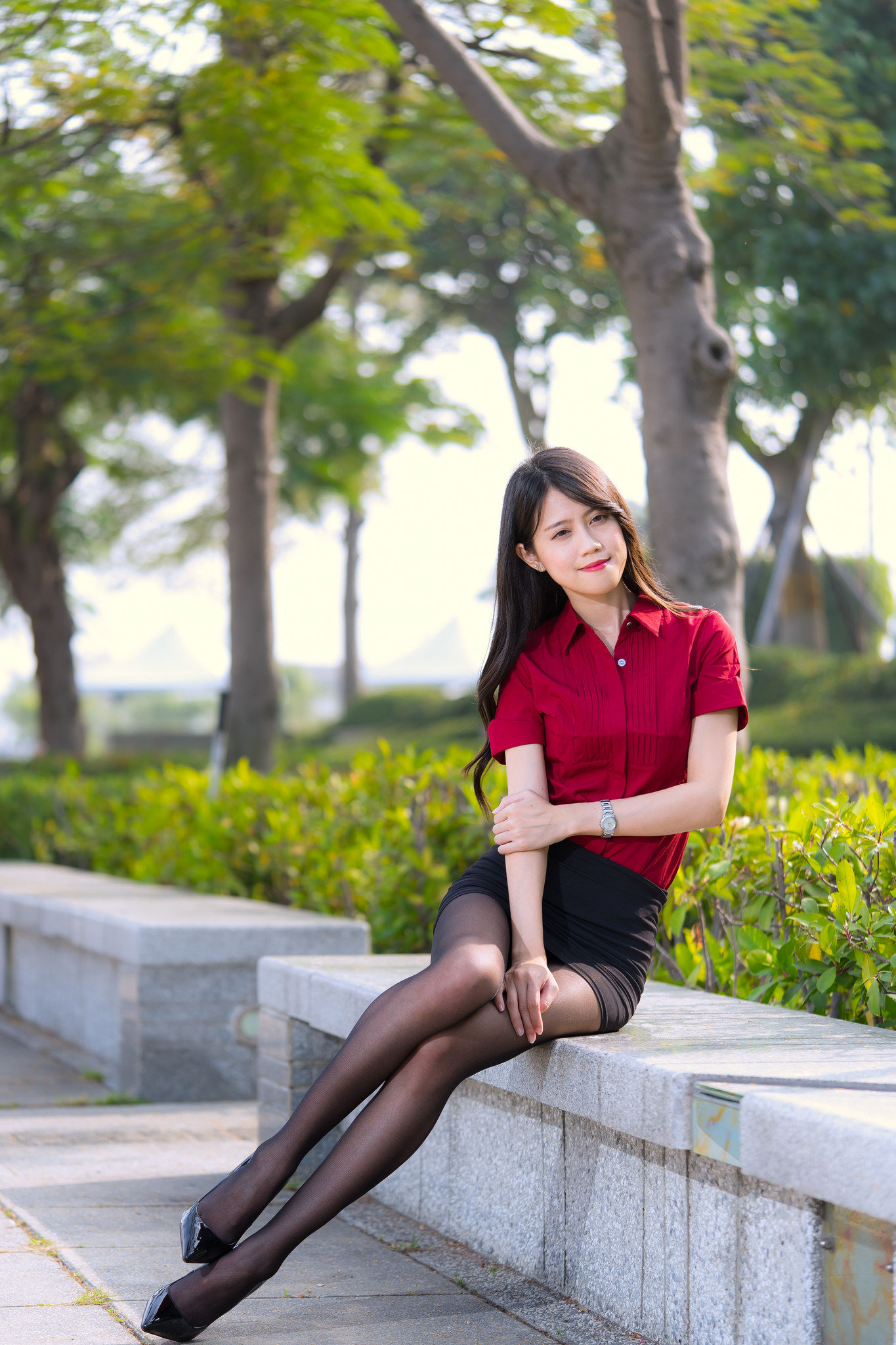 [台湾网红美女] Candy宝儿《夢時代黑丝街拍》