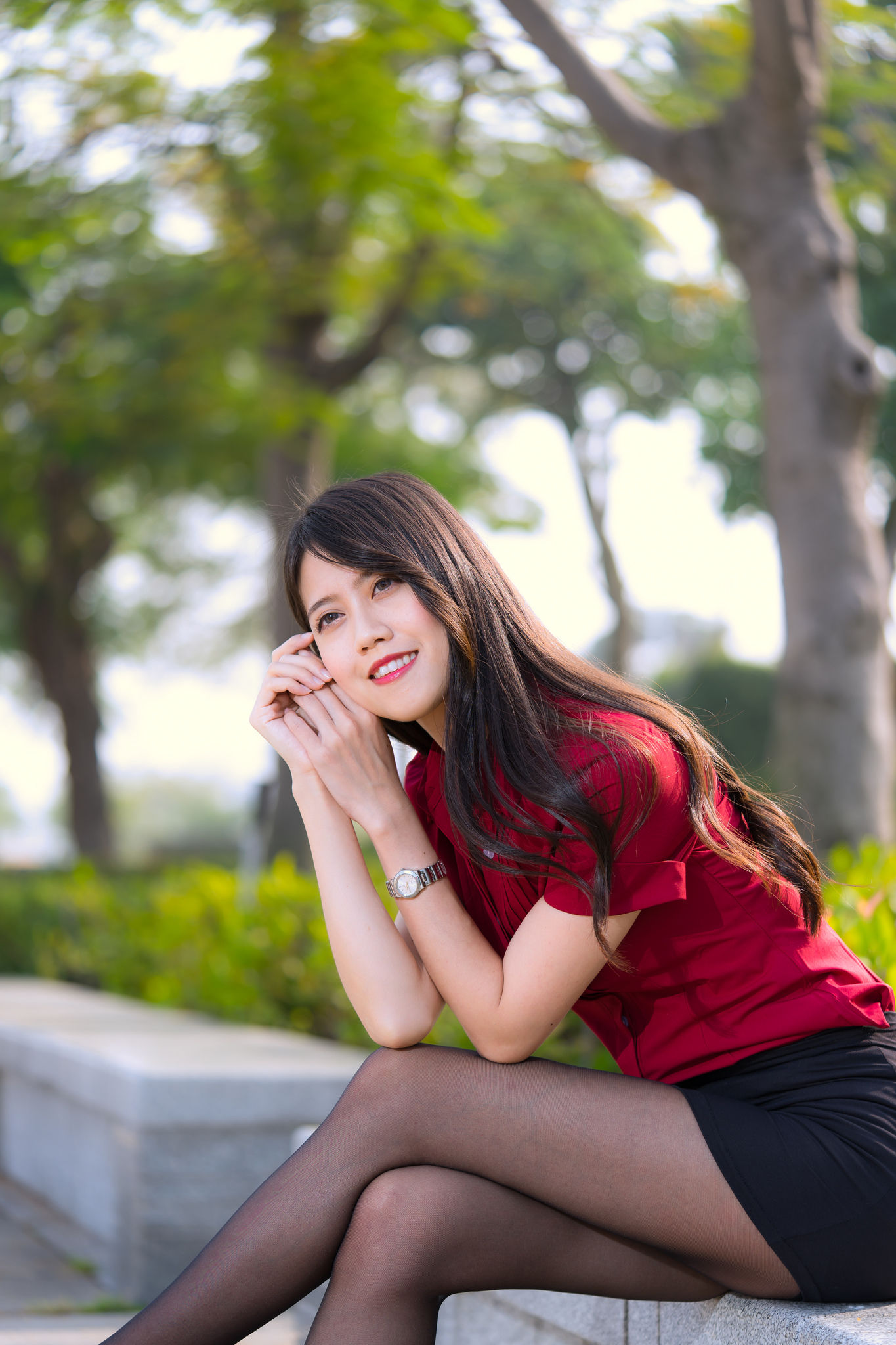[台湾网红美女] Candy宝儿《夢時代黑丝街拍》