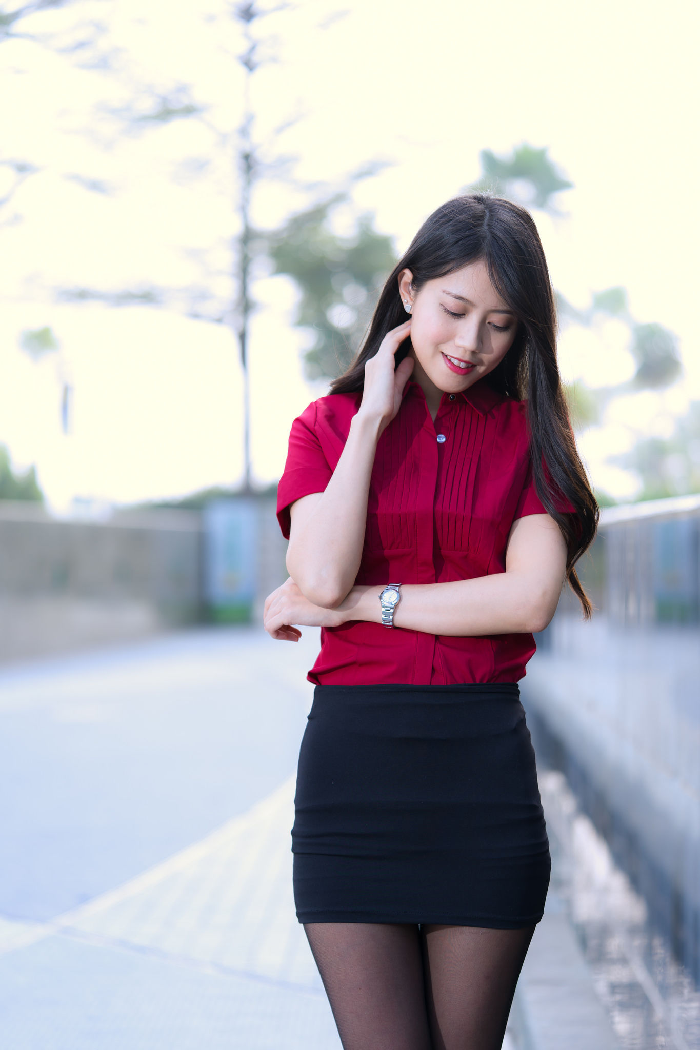 [台湾网红美女] Candy宝儿《夢時代黑丝街拍》