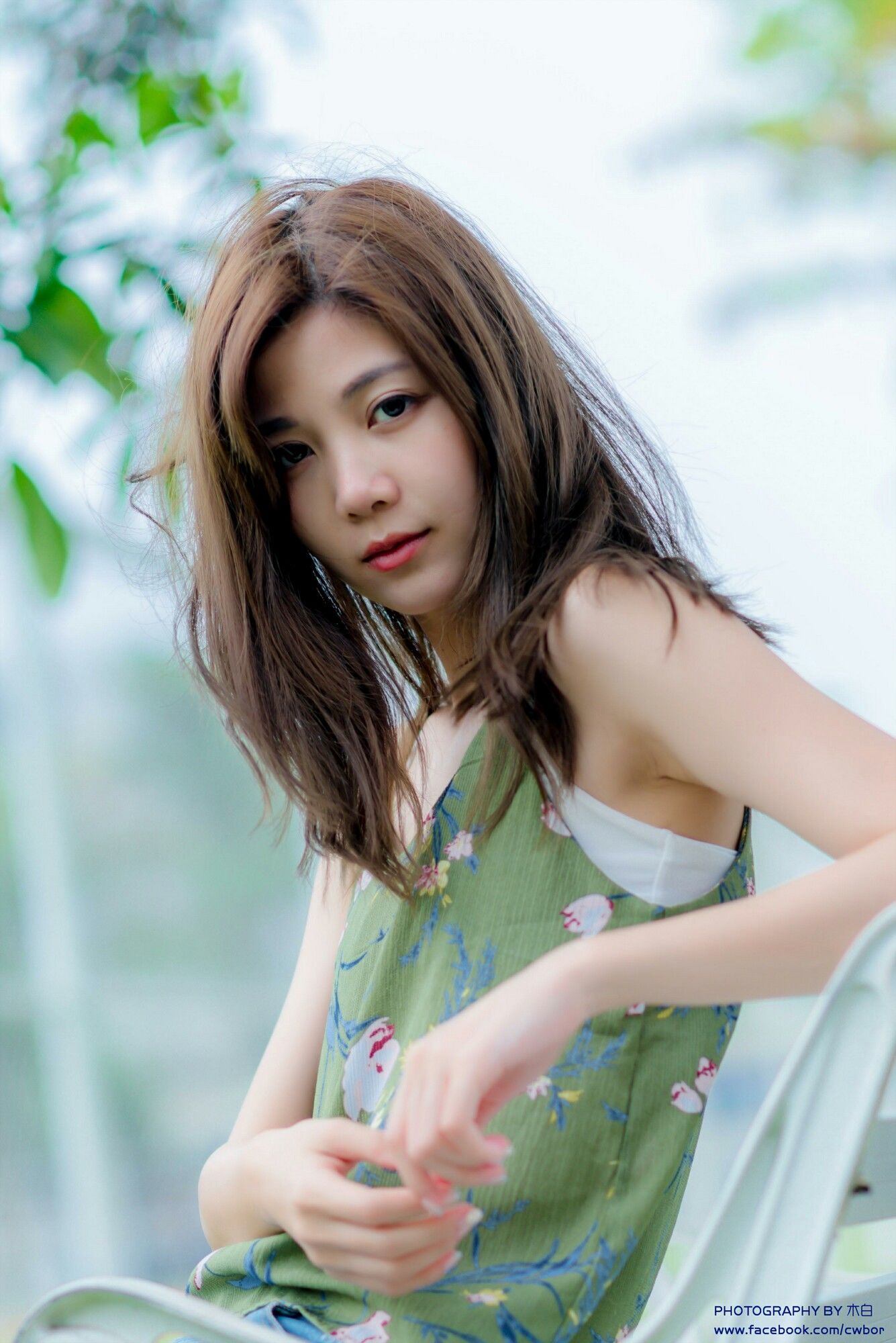 [台湾网红美女] Dash Xu/許琬珍《午場 油廠國小時裝外拍》