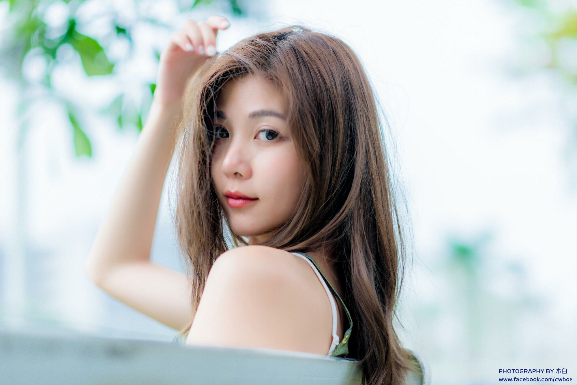 [台湾网红美女] Dash Xu/許琬珍《午場 油廠國小時裝外拍》