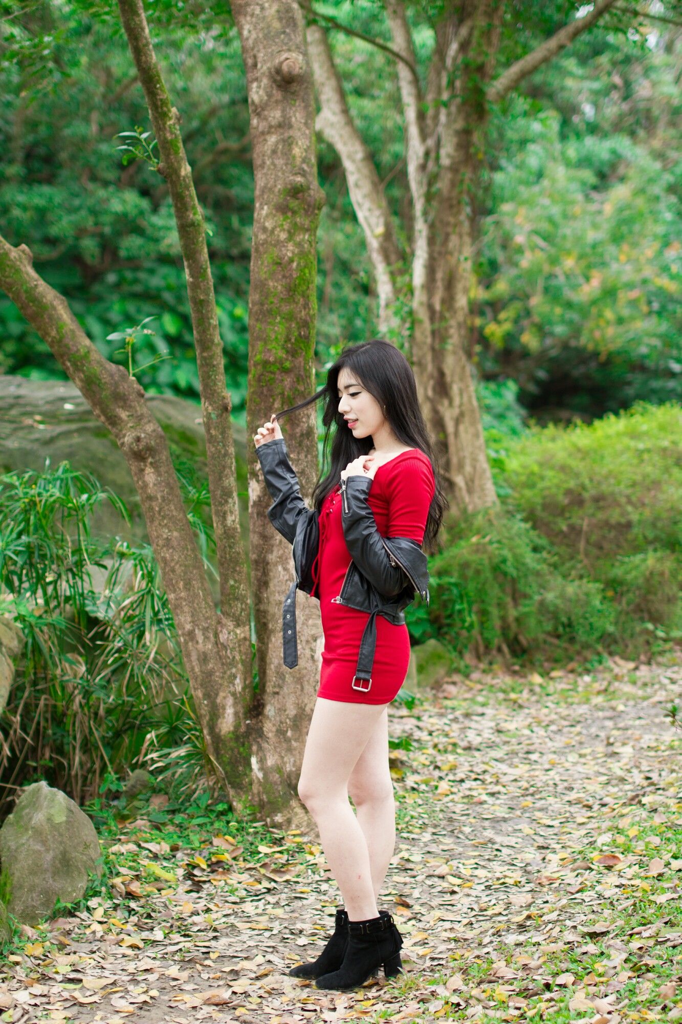 [台湾网红美女] 谢立琪 大安森林公園