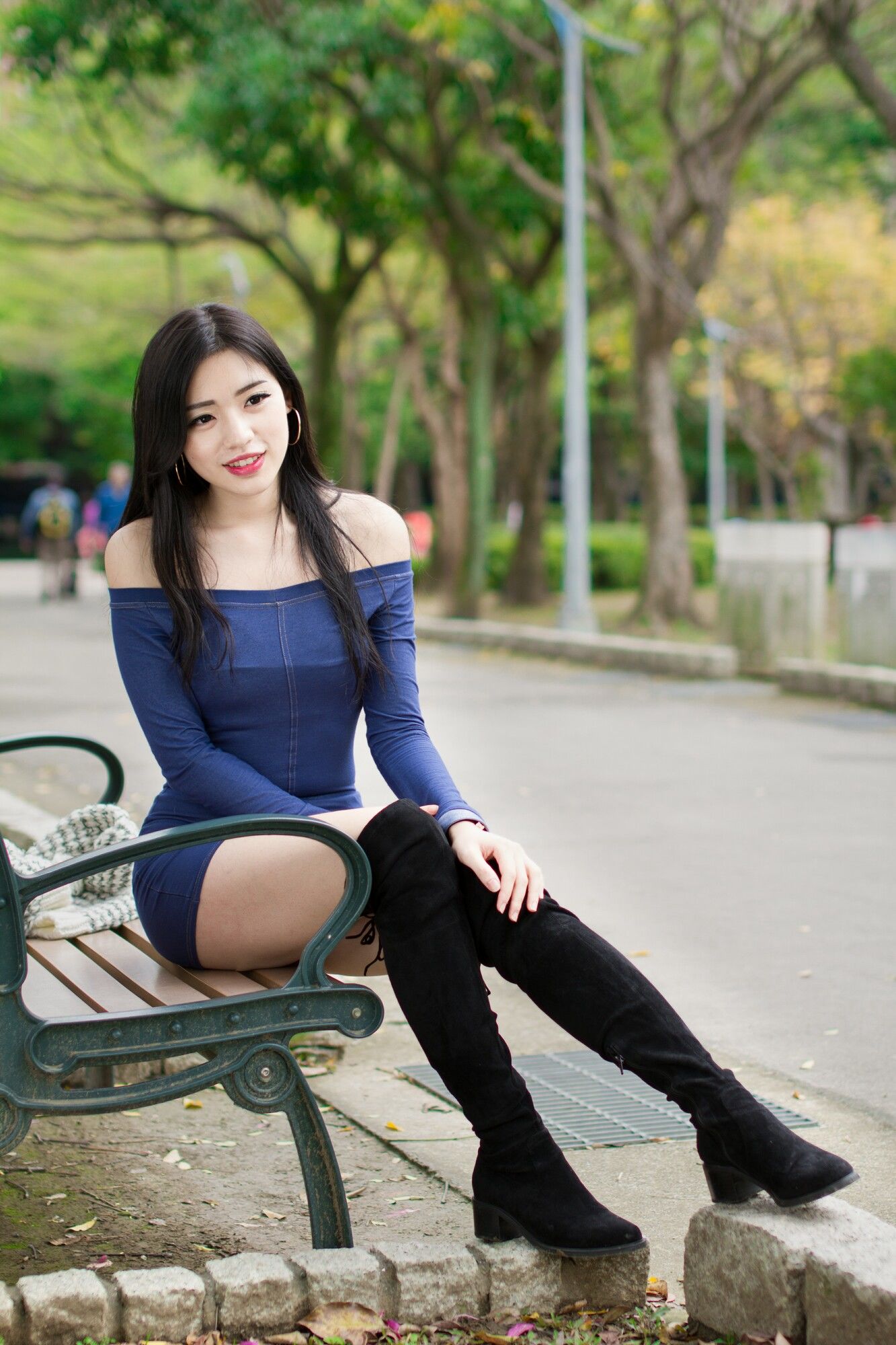 [台湾网红美女] 谢立琪 大安森林公園