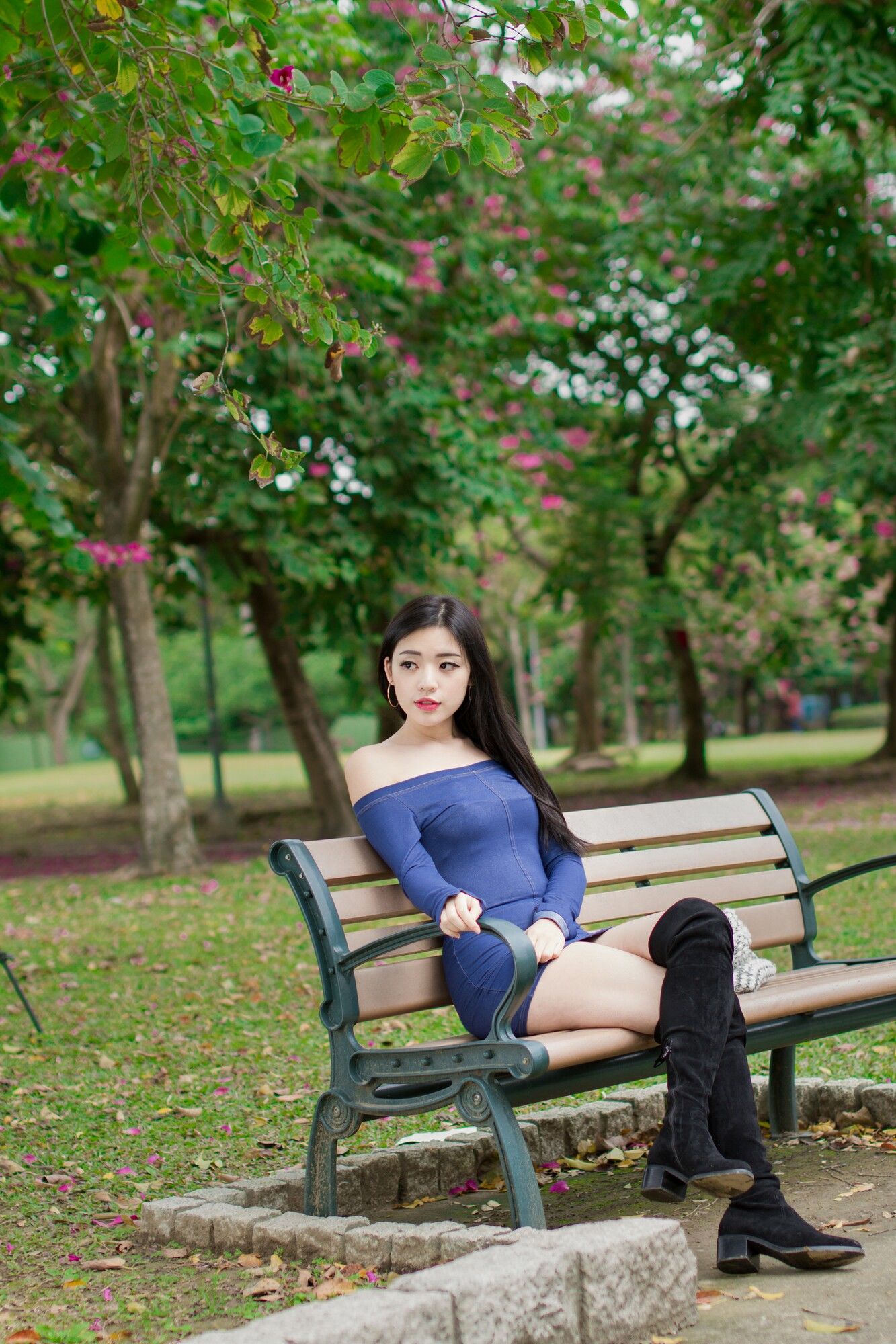 [台湾网红美女] 谢立琪 大安森林公園
