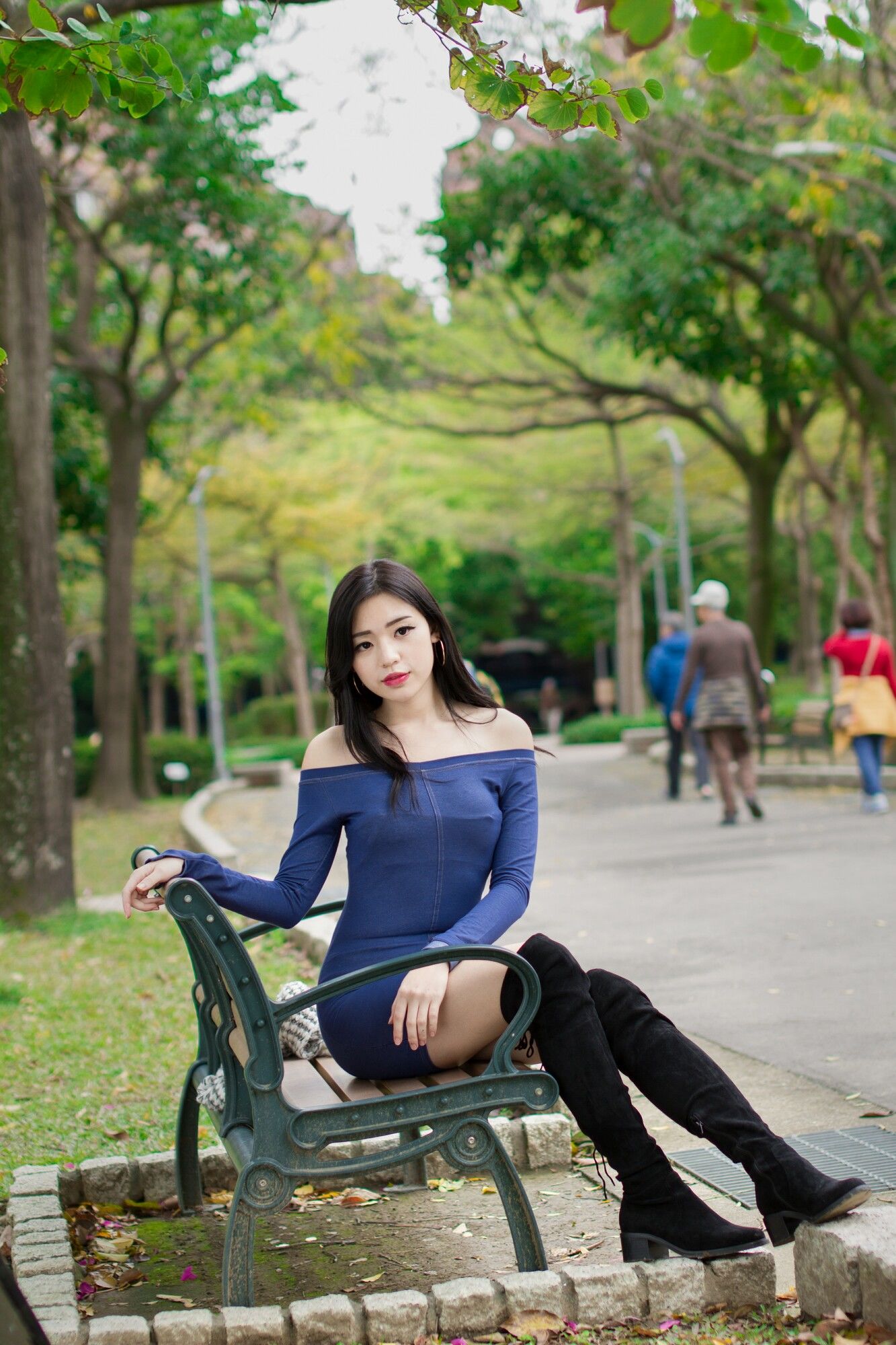 [台湾网红美女] 谢立琪 大安森林公園