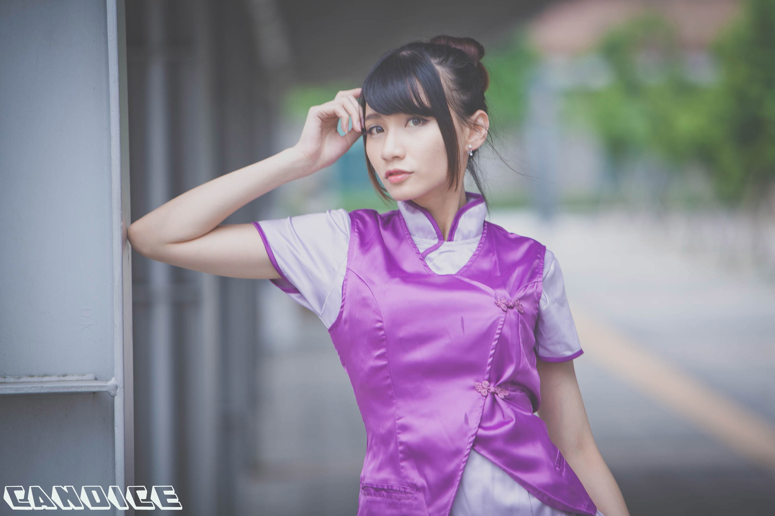 [台湾正妹] 蔡译心Candice《空姐黑丝街拍》