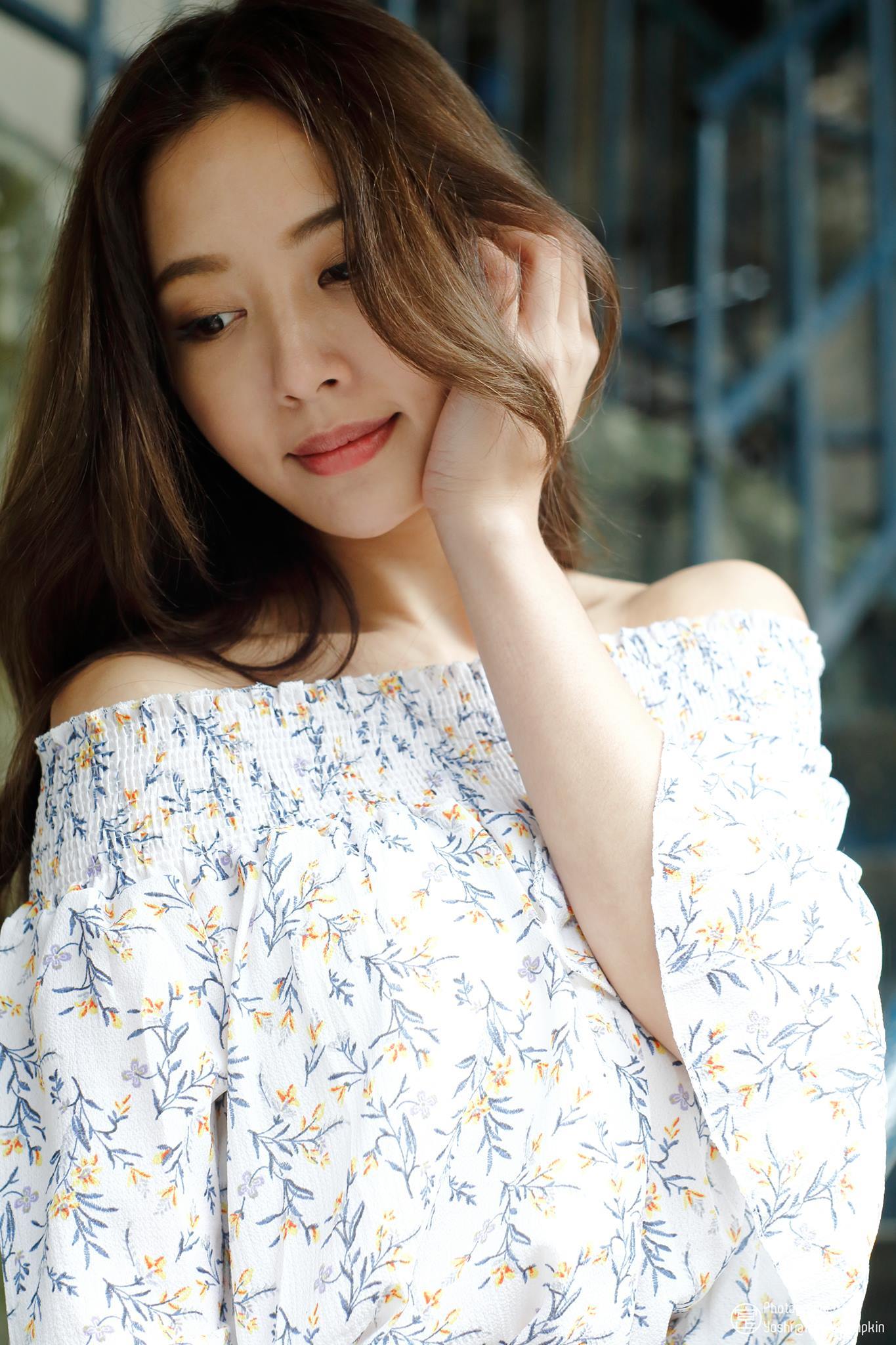 [台湾网红美女] Emma江雨恩《西藏路+南機場公寓》