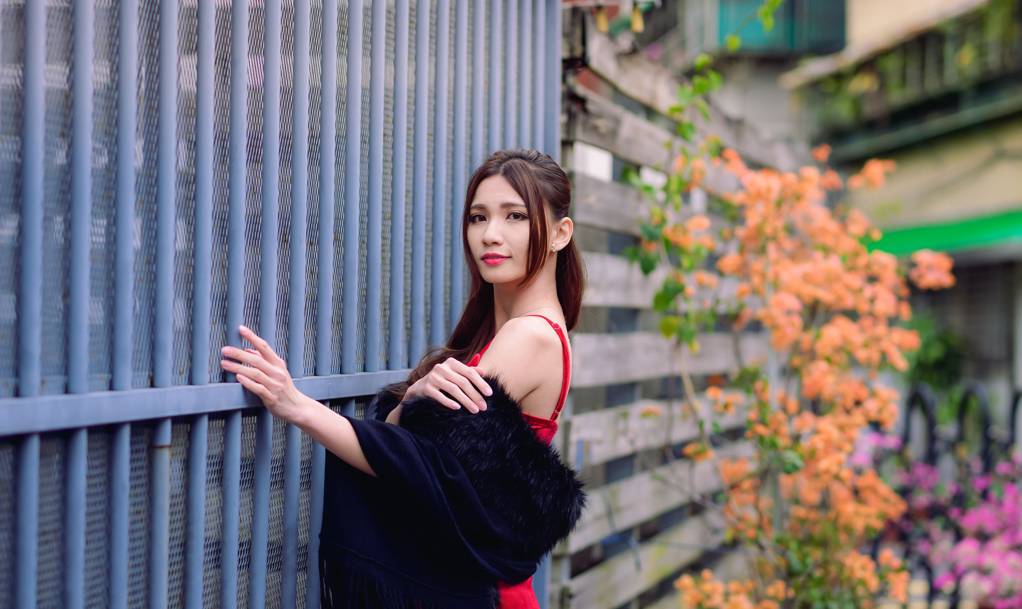[台湾正妹] 蔡译心Candice -  (三套服装）