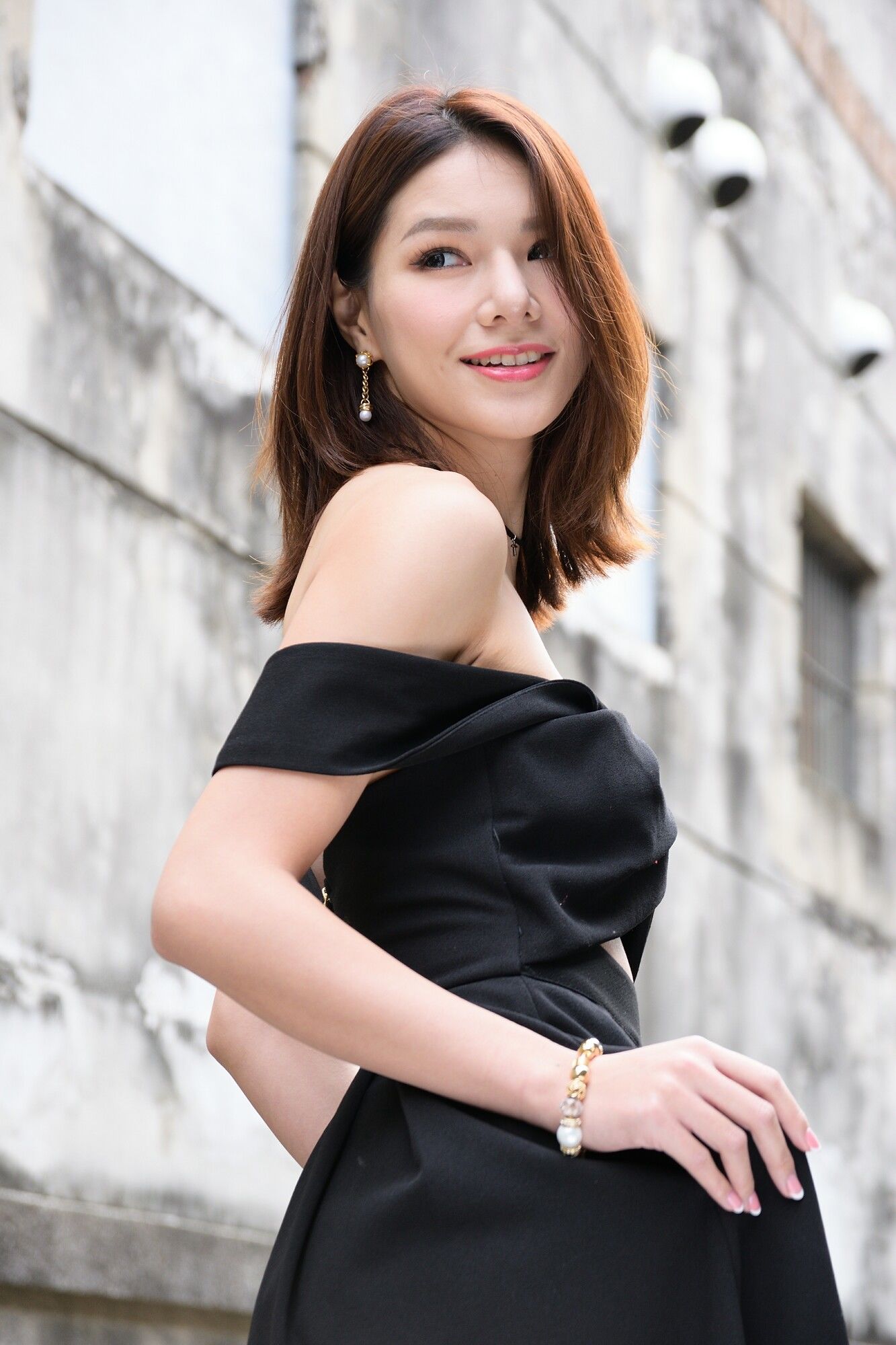 [台湾正妹] Kate - 外拍优雅长裙