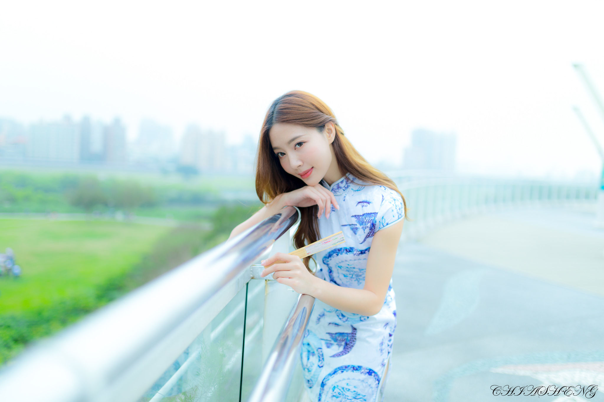 [台湾网红美女] Emma江雨恩 - 清新外拍（三套服装）