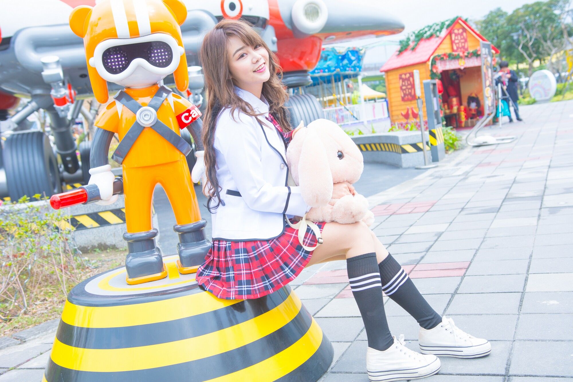 [台湾正妹] Candy孙卉彤 新兒童樂園