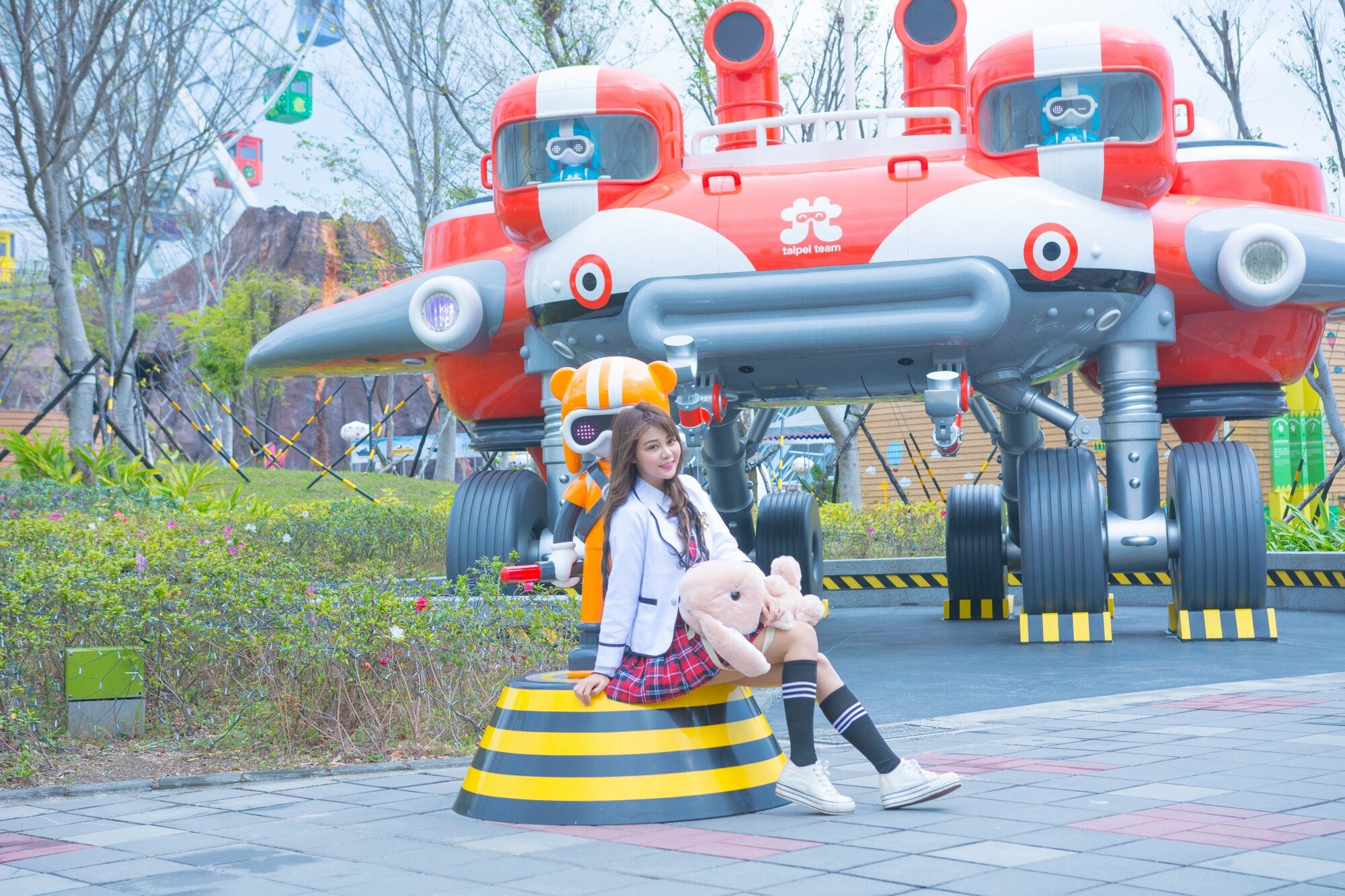 [台湾正妹] Candy孙卉彤 新兒童樂園