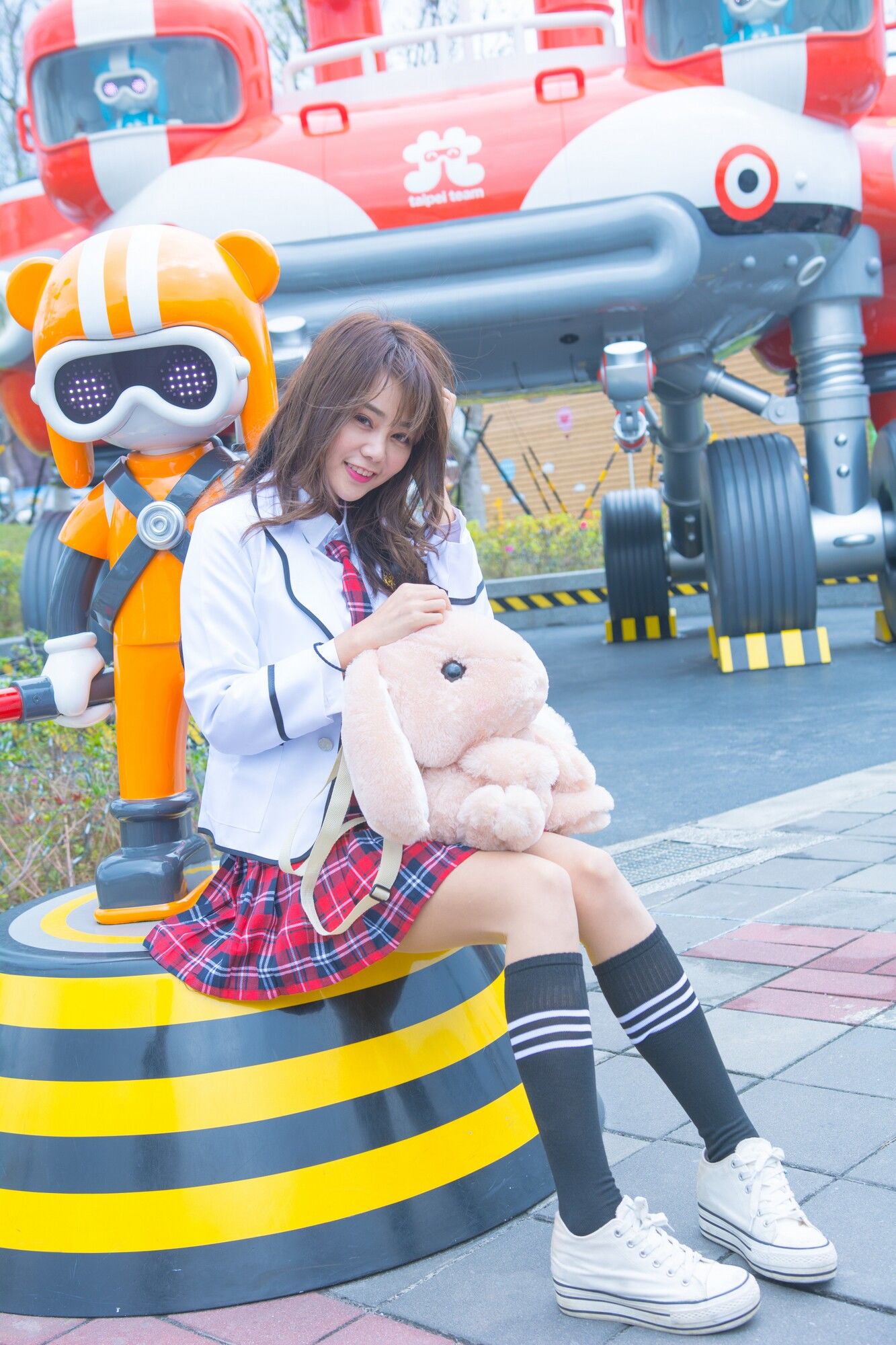 [台湾正妹] Candy孙卉彤 新兒童樂園