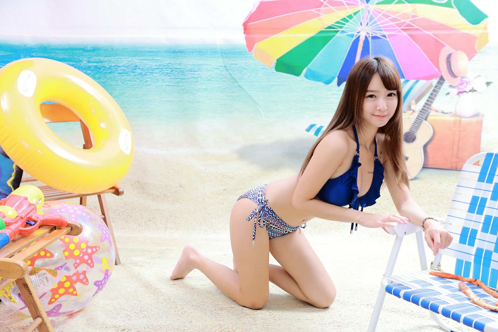 [台湾网红美女] Kimi雅涵 - 内衣套图
