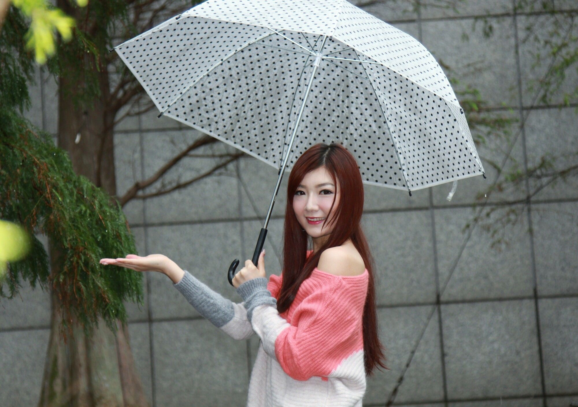 [台湾正妹] Michelle小羽《信義區外拍2套服装》