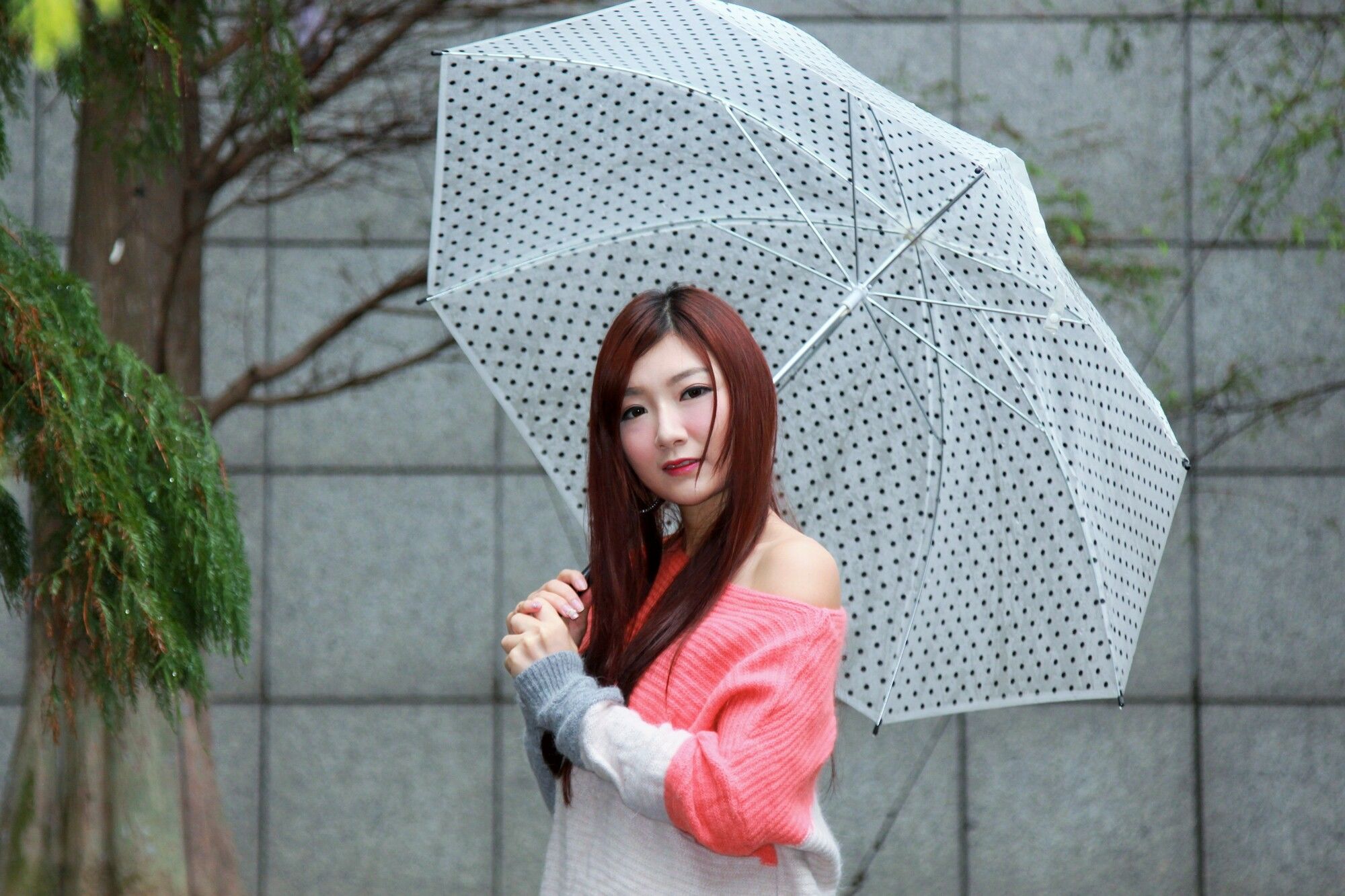[台湾正妹] Michelle小羽《信義區外拍2套服装》