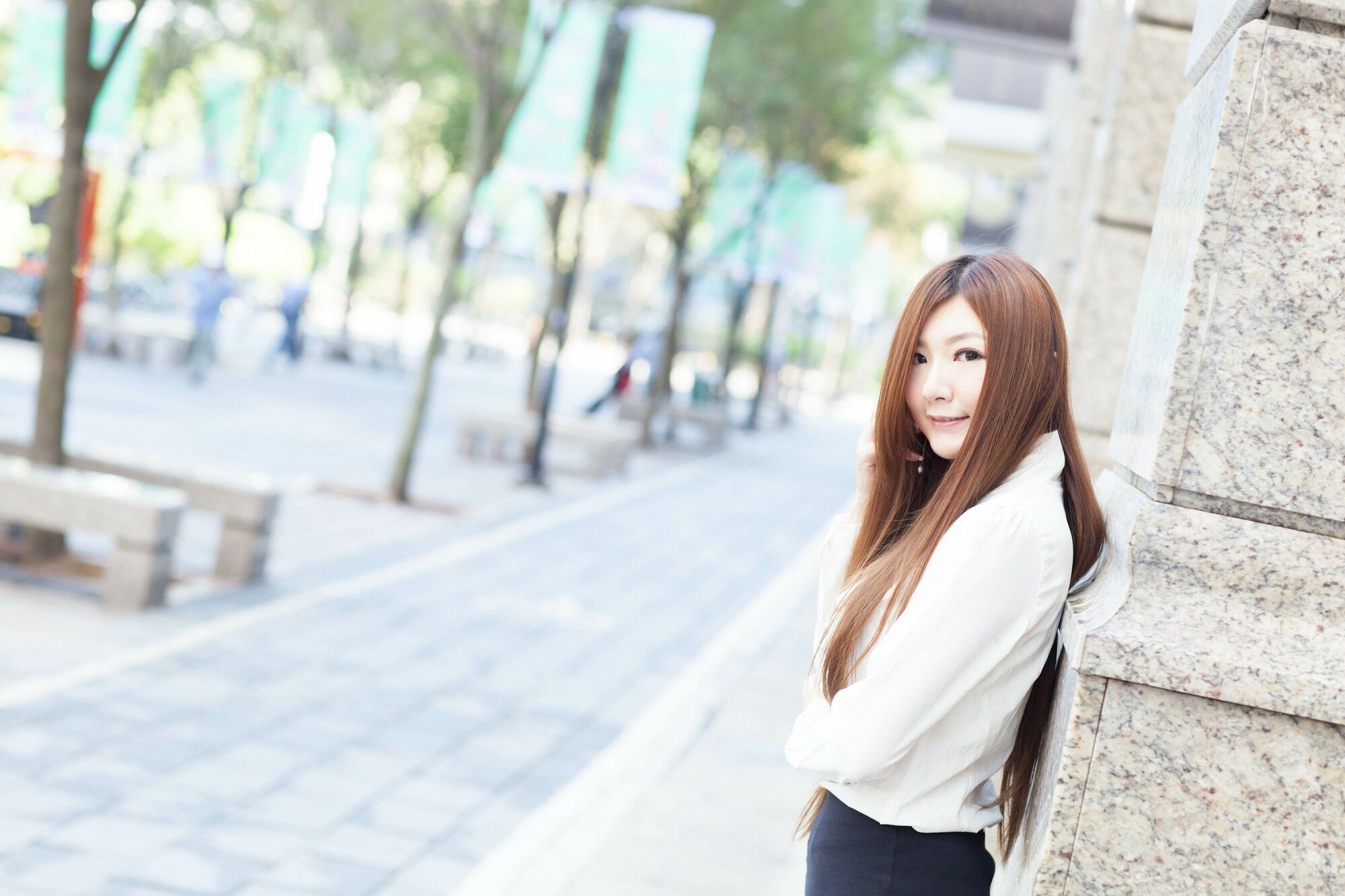 [台湾嫩模] Michelle小羽/谢馥羽《信義區街拍黑丝OL系列》