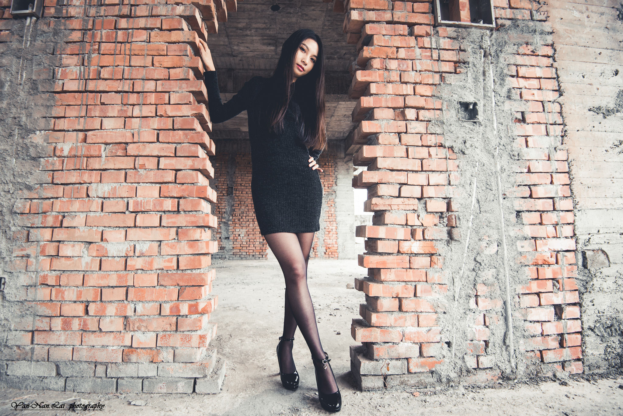[台湾嫩模] Jenny《黑丝外拍》