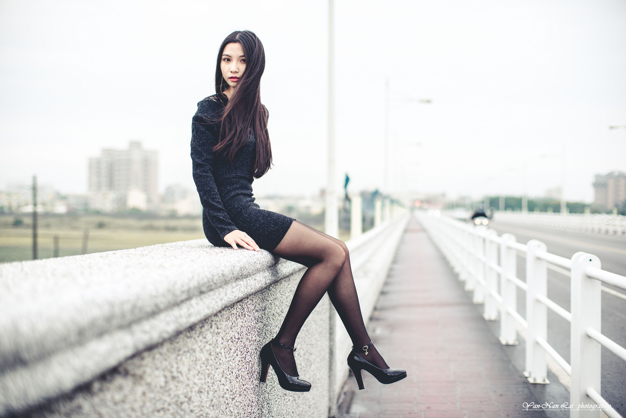 [台湾嫩模] Jenny《黑丝外拍》