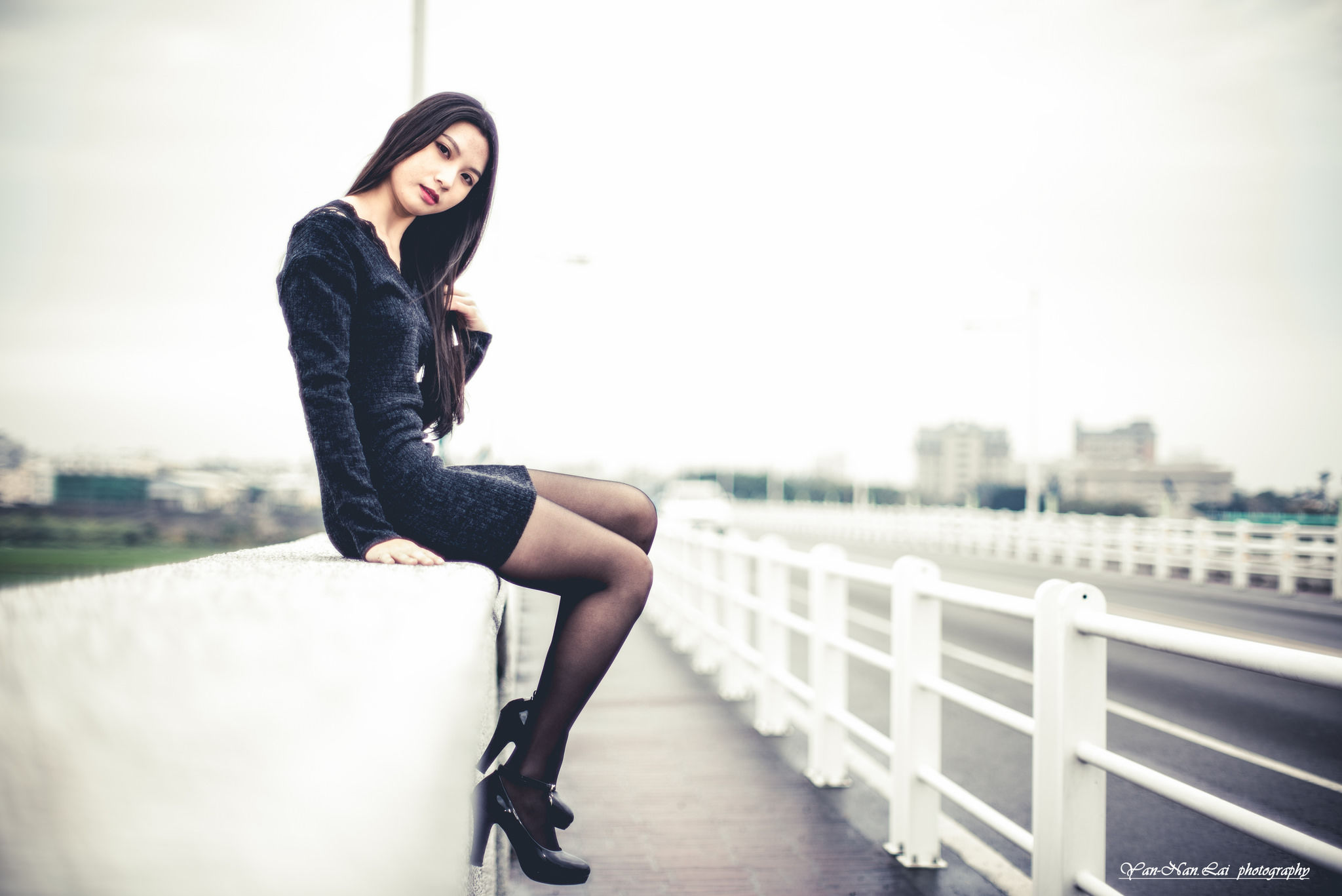 [台湾嫩模] Jenny《黑丝外拍》
