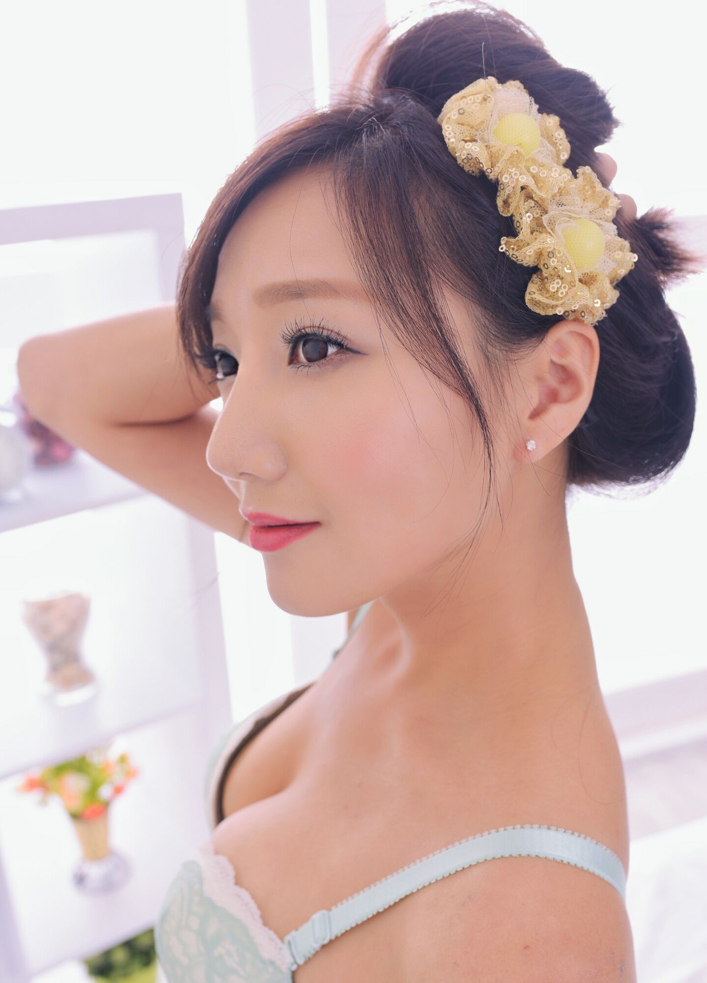 [台湾正妹] Tina逸婕 - 性感内衣秀
