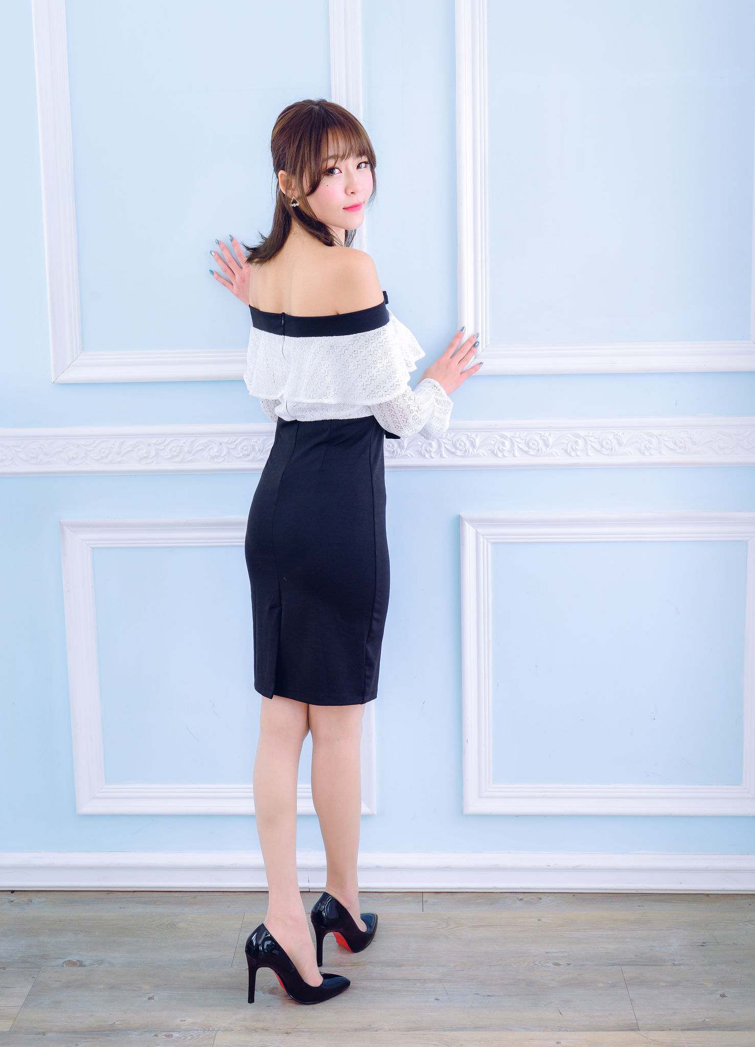 [台湾正妹] Winnie小雪/庄咏惠 - 3套服饰