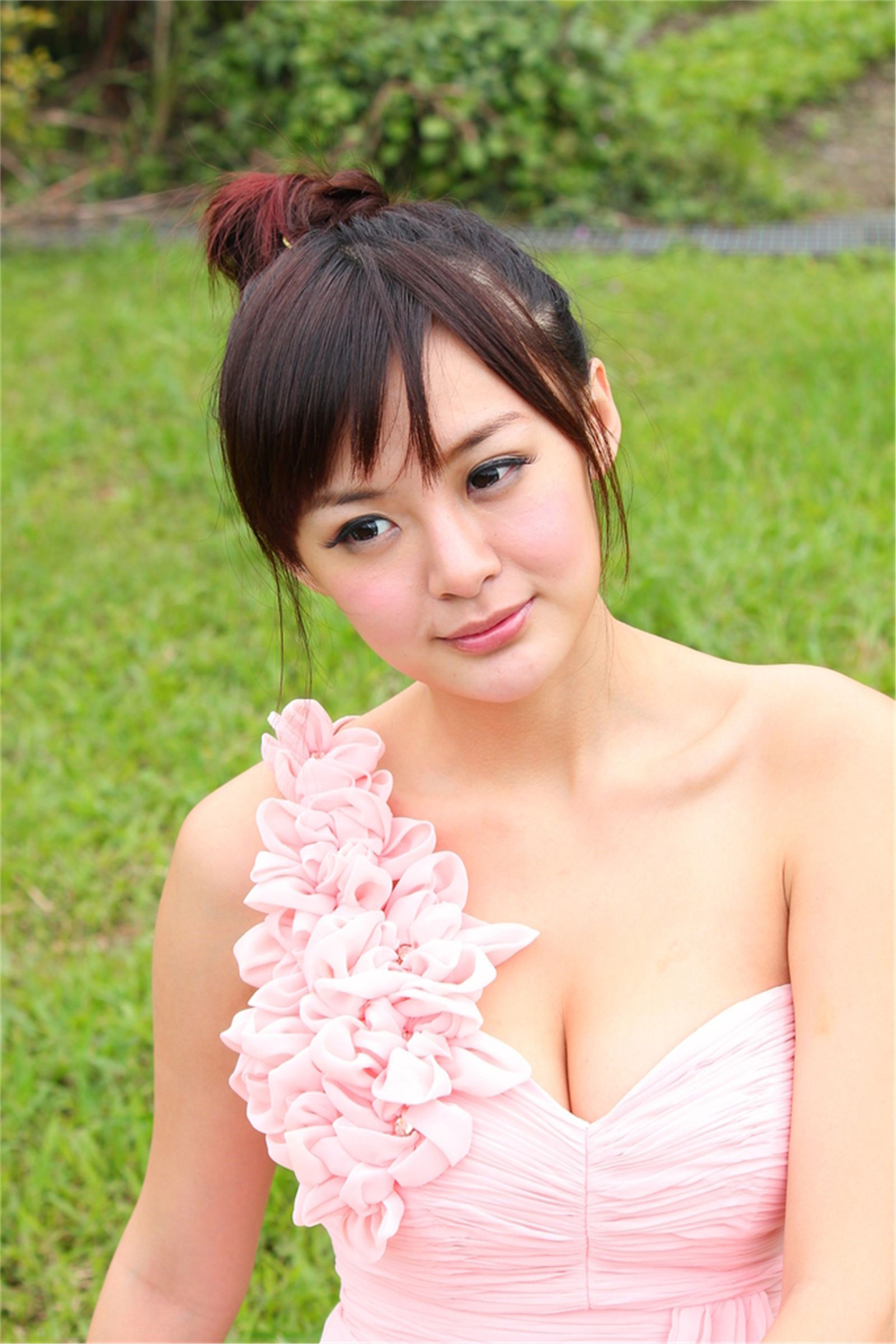 [台湾女神] 小梦《烏石港外拍》