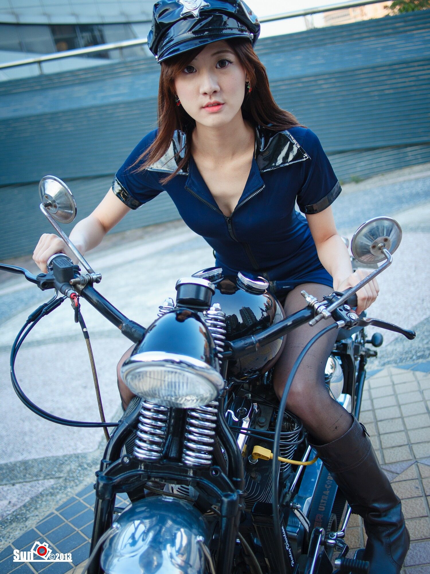 [台湾女神] 林茉晶 - 哈雷女警与空姐