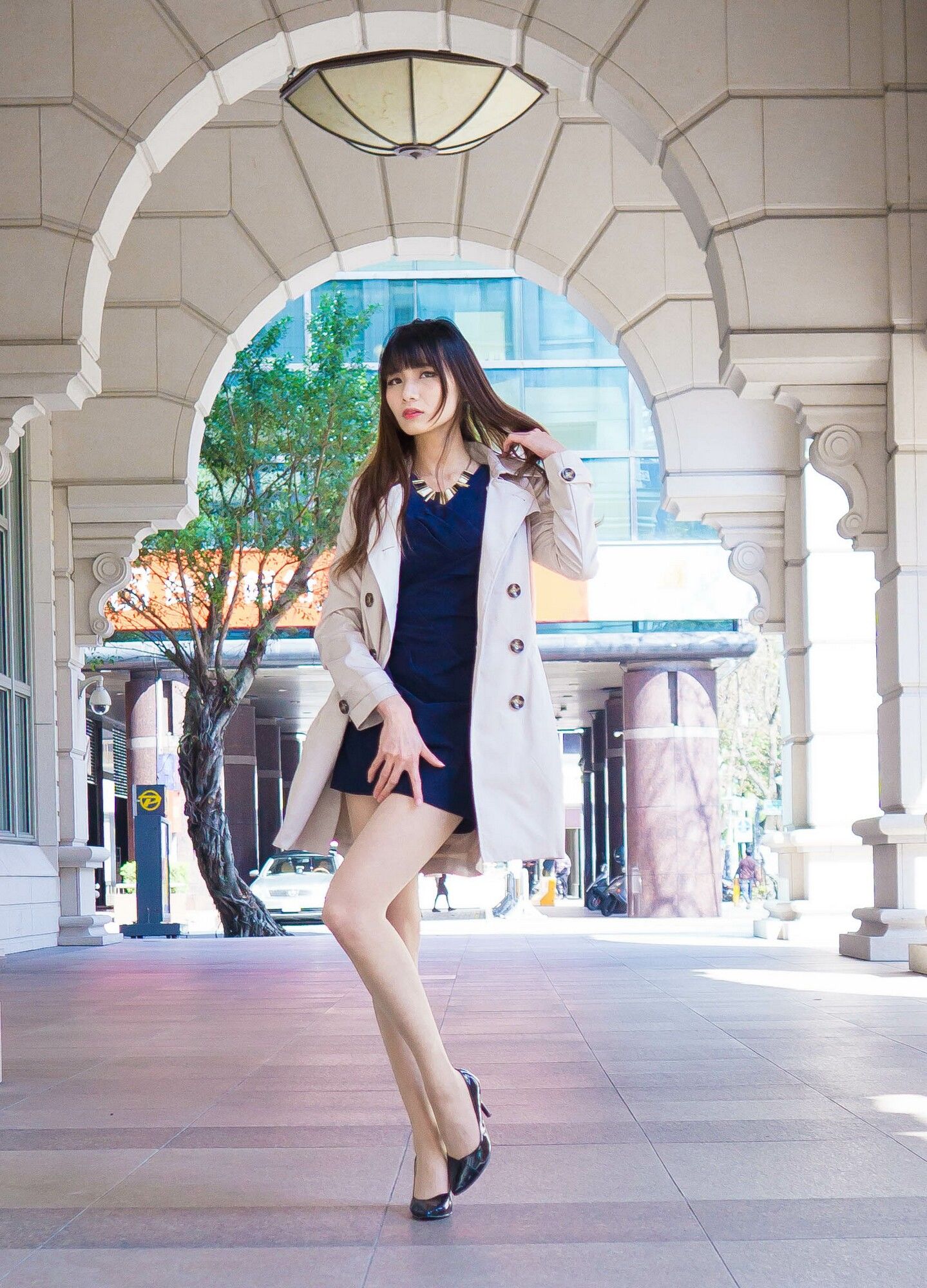 [台湾正妹] 蔡译心Candice《信义商区+東區+華山文創+中山區外拍》