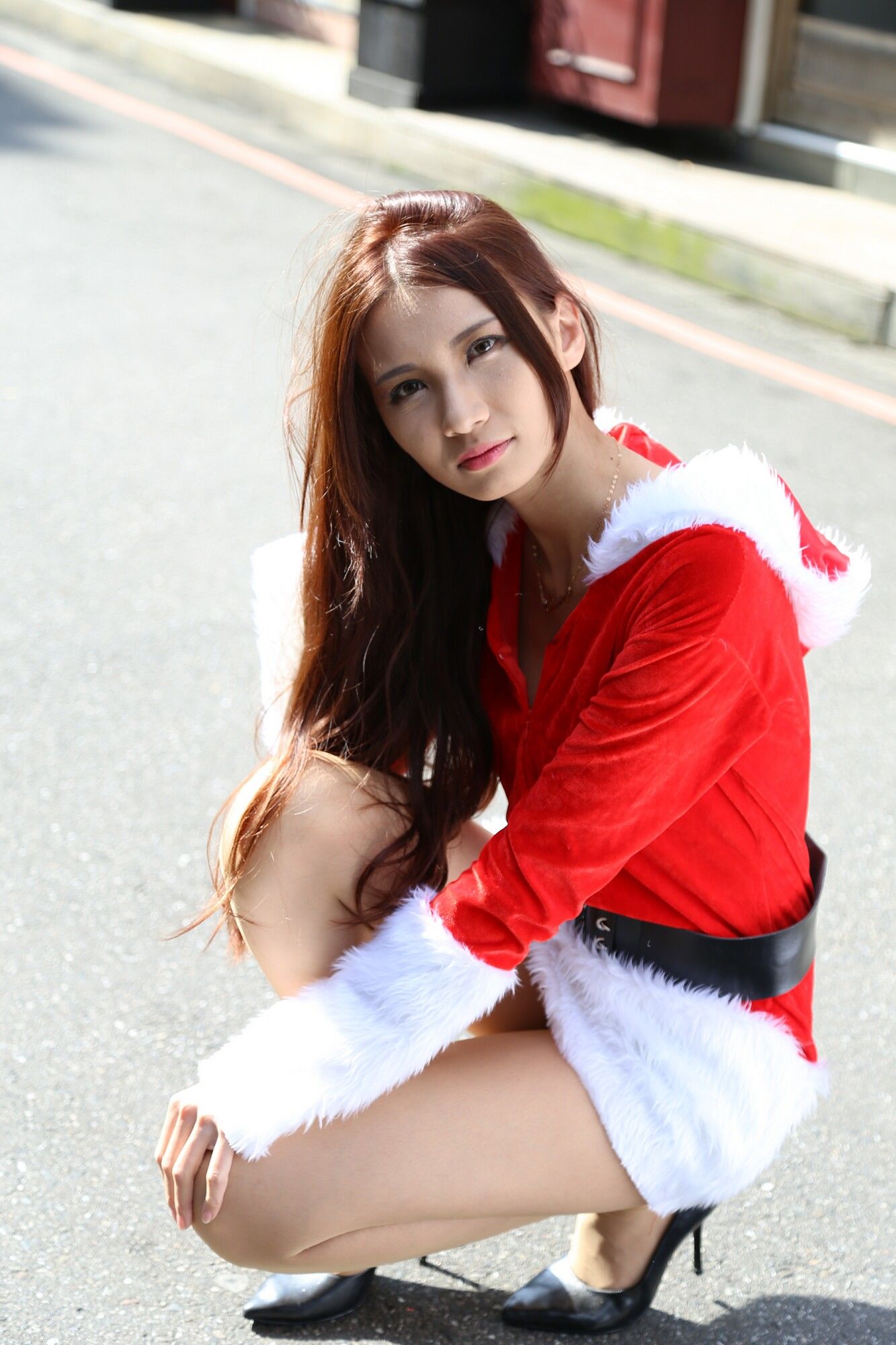 [台湾正妹] 蔡译心Candice《长腿圣诞女郎街拍》