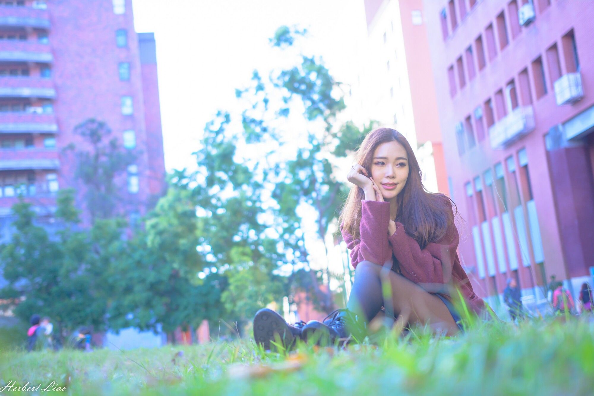 [台湾正妹] 黄上晏《古亭站周邊~风衣正妹》