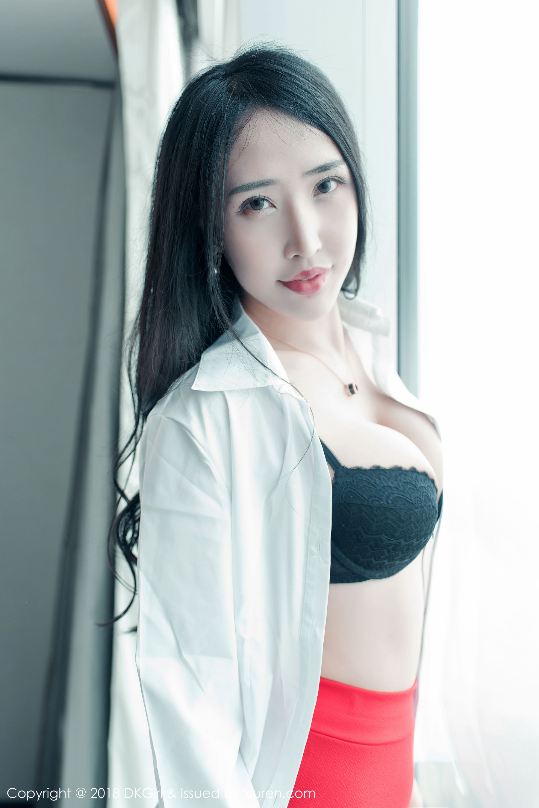 余馨妍/石心琪《美腿与黑丝诱惑》 [御女郎DKGirl] Vol.068