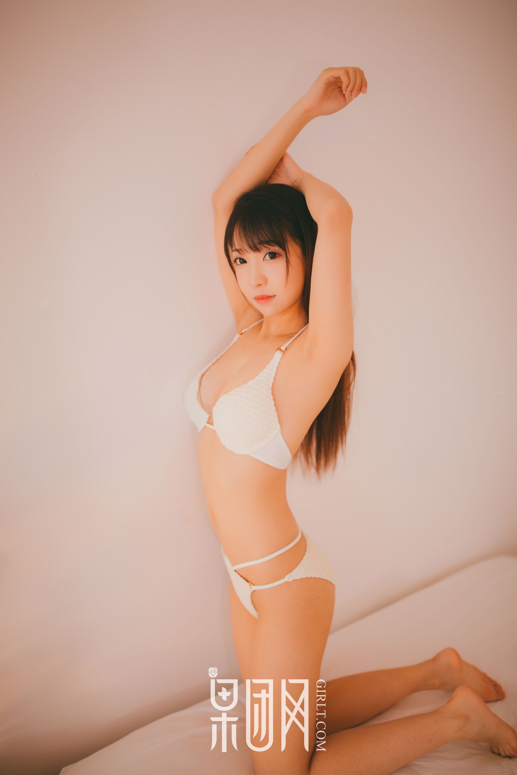 水花花不是水哗哗《童颜巨乳+日系萌女=萝莉养成记！》 [果团Girlt-熊川纪信] No.025