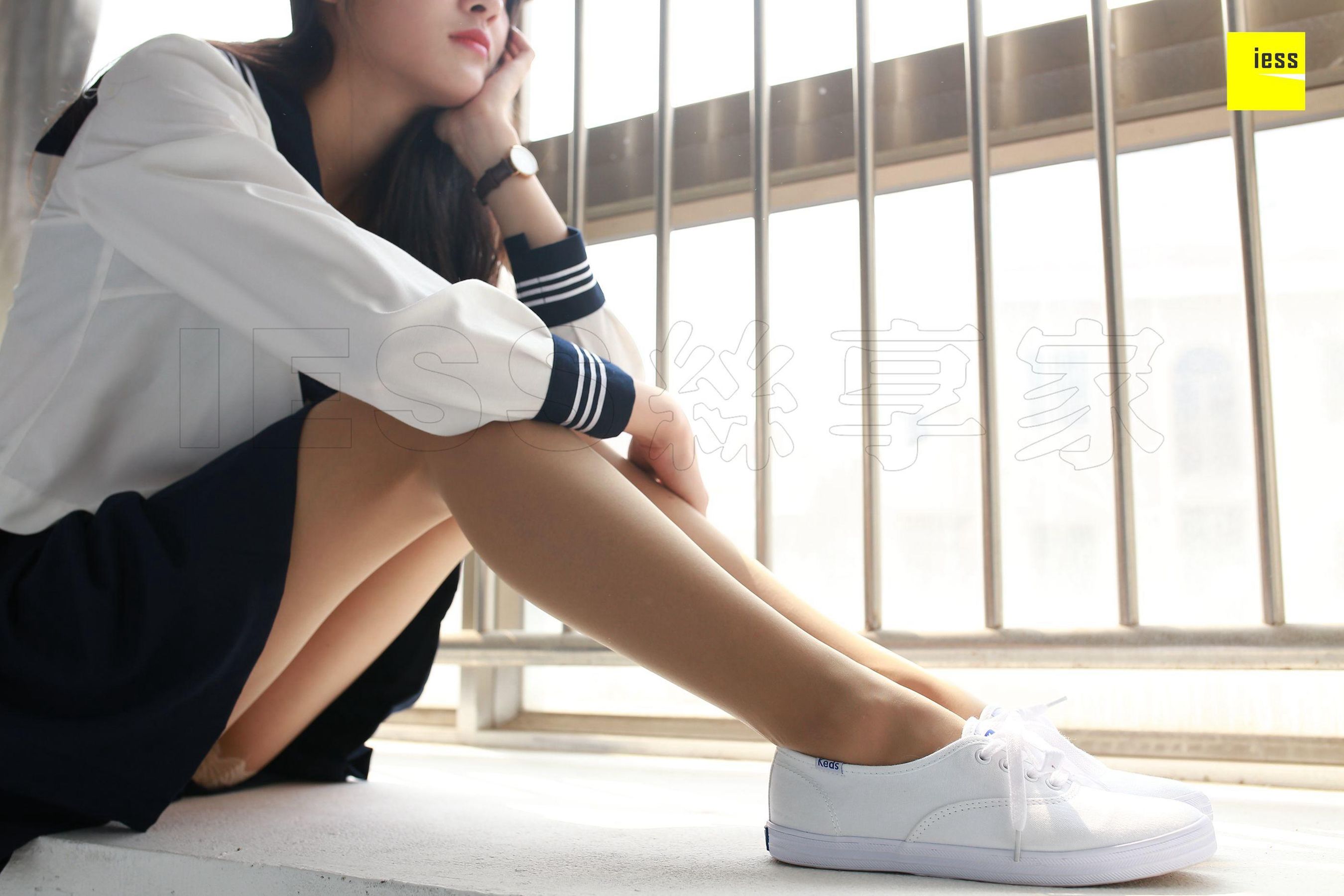 婉萍 《第一次涂指甲油的婉萍》 [异思趣向IESS] 丝享家216