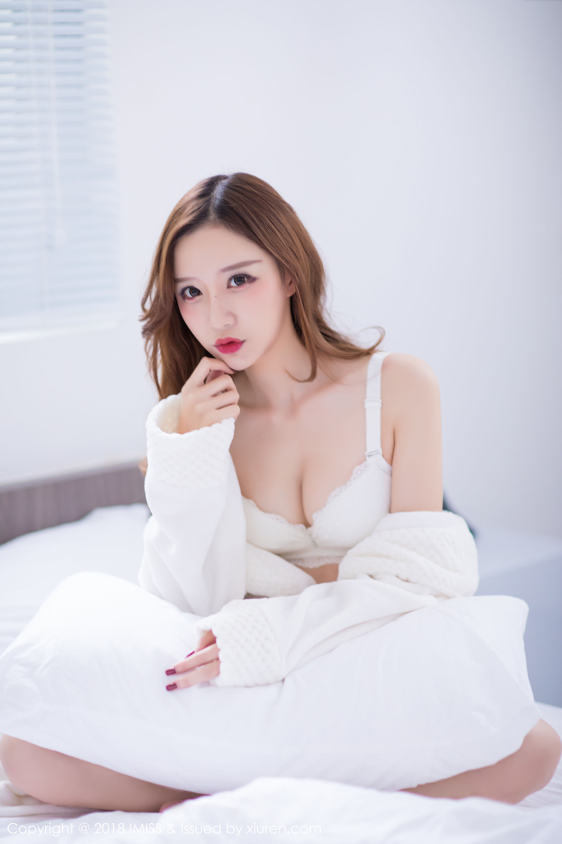 模特小琳《甜美新人》 [爱蜜社IMiss] Vol.233