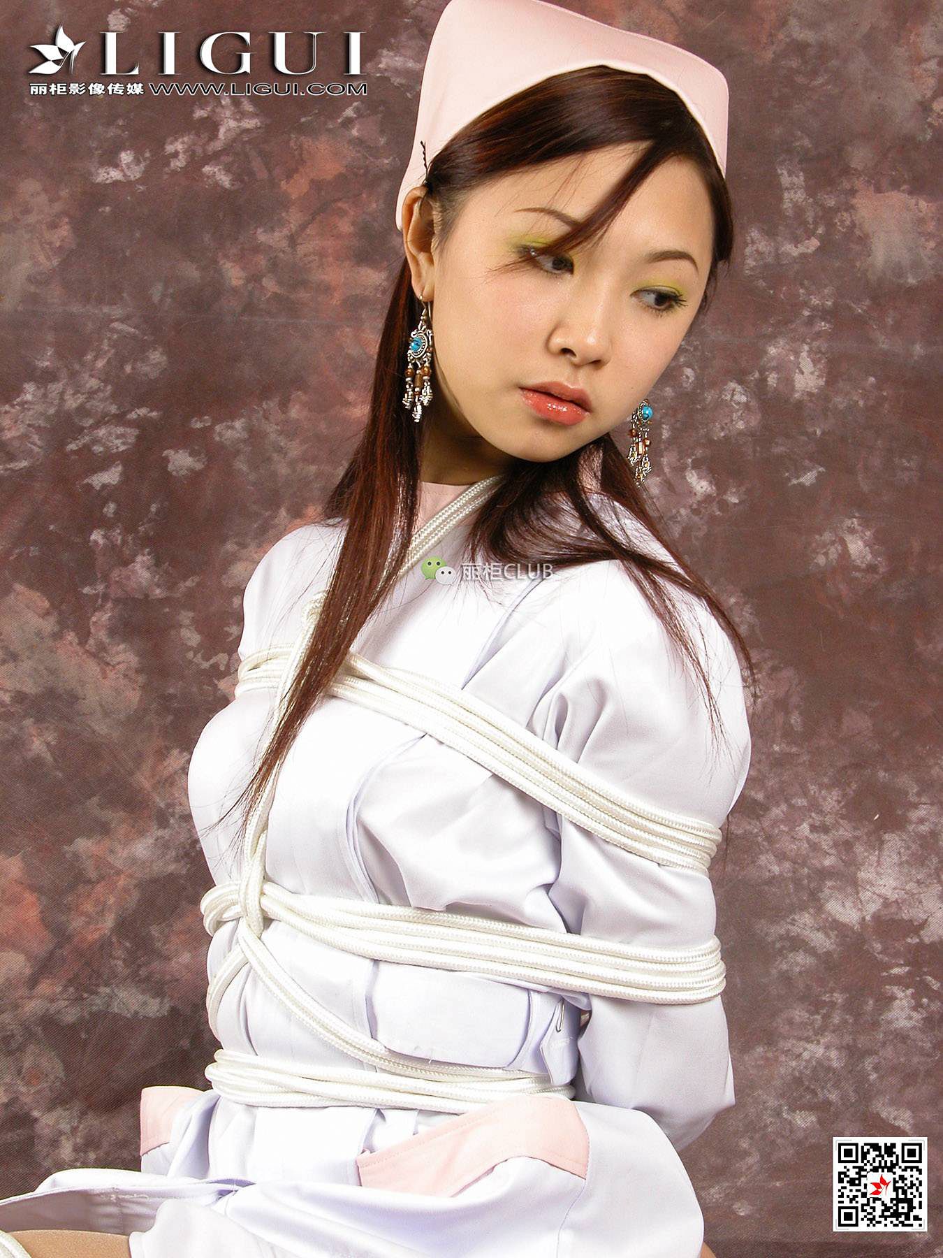 腿模雅诗《护士美束》 [丽柜LIGUI] 丝袜美束