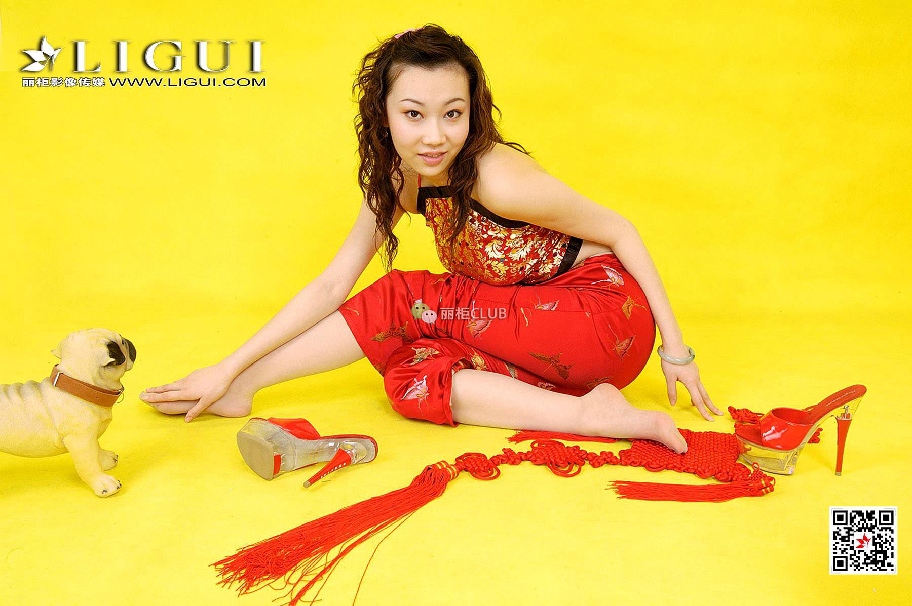 璐璐《新春丝足》 [丽柜LIGUI] 网络丽人