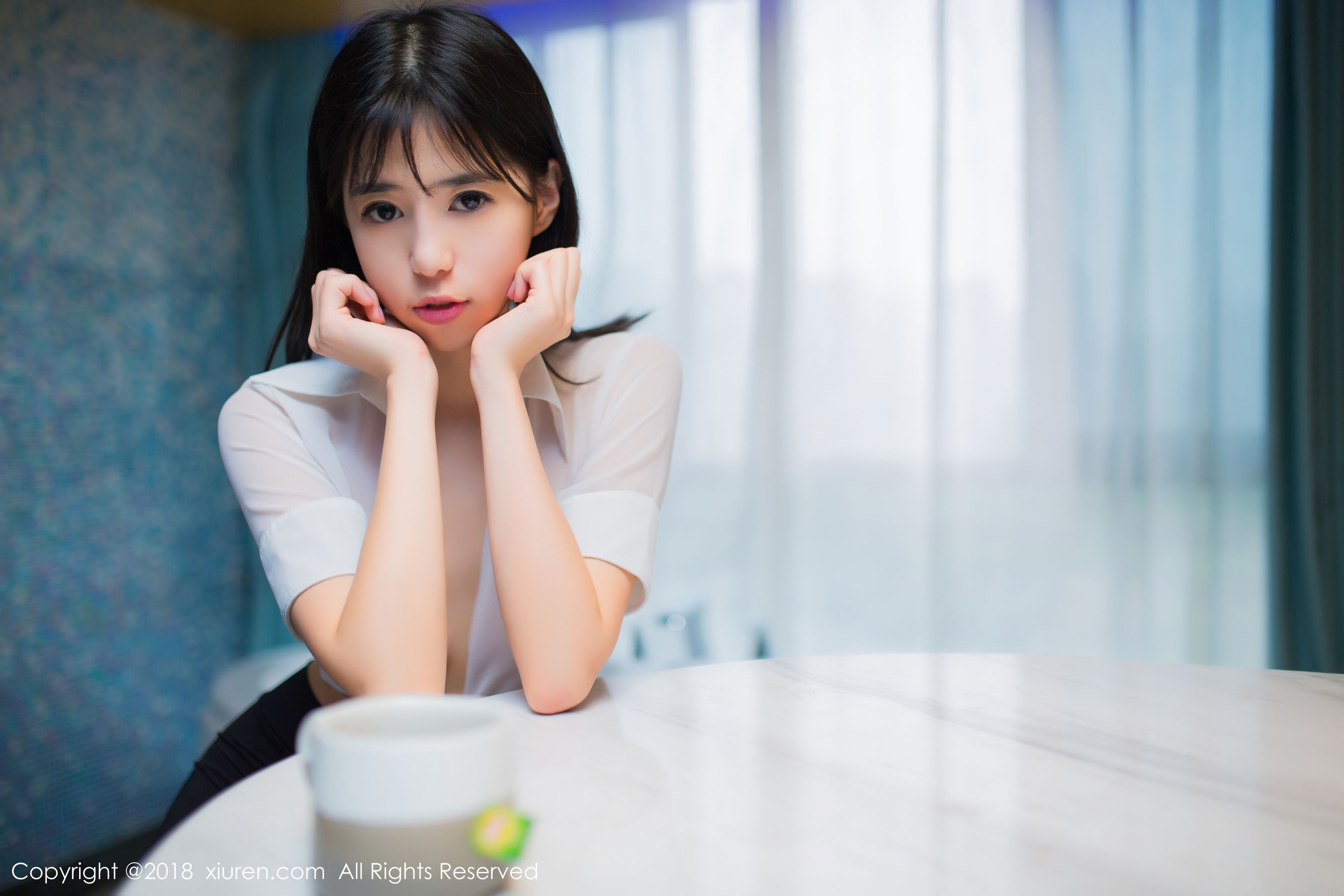 艾栗栗栗栗栗栗吖《女秘OL》 [秀人XIUREN] No.1014