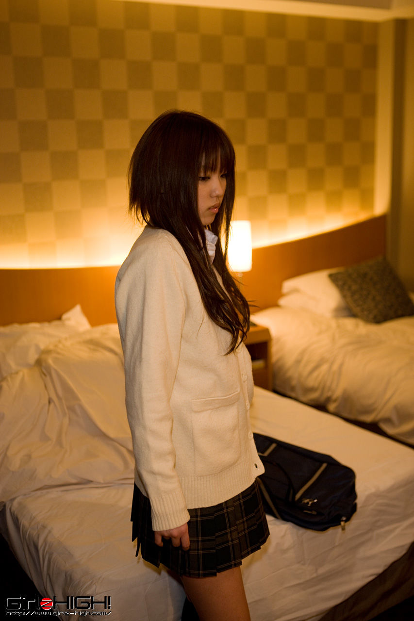 [Girlz-High] Side-B No.047 Yua