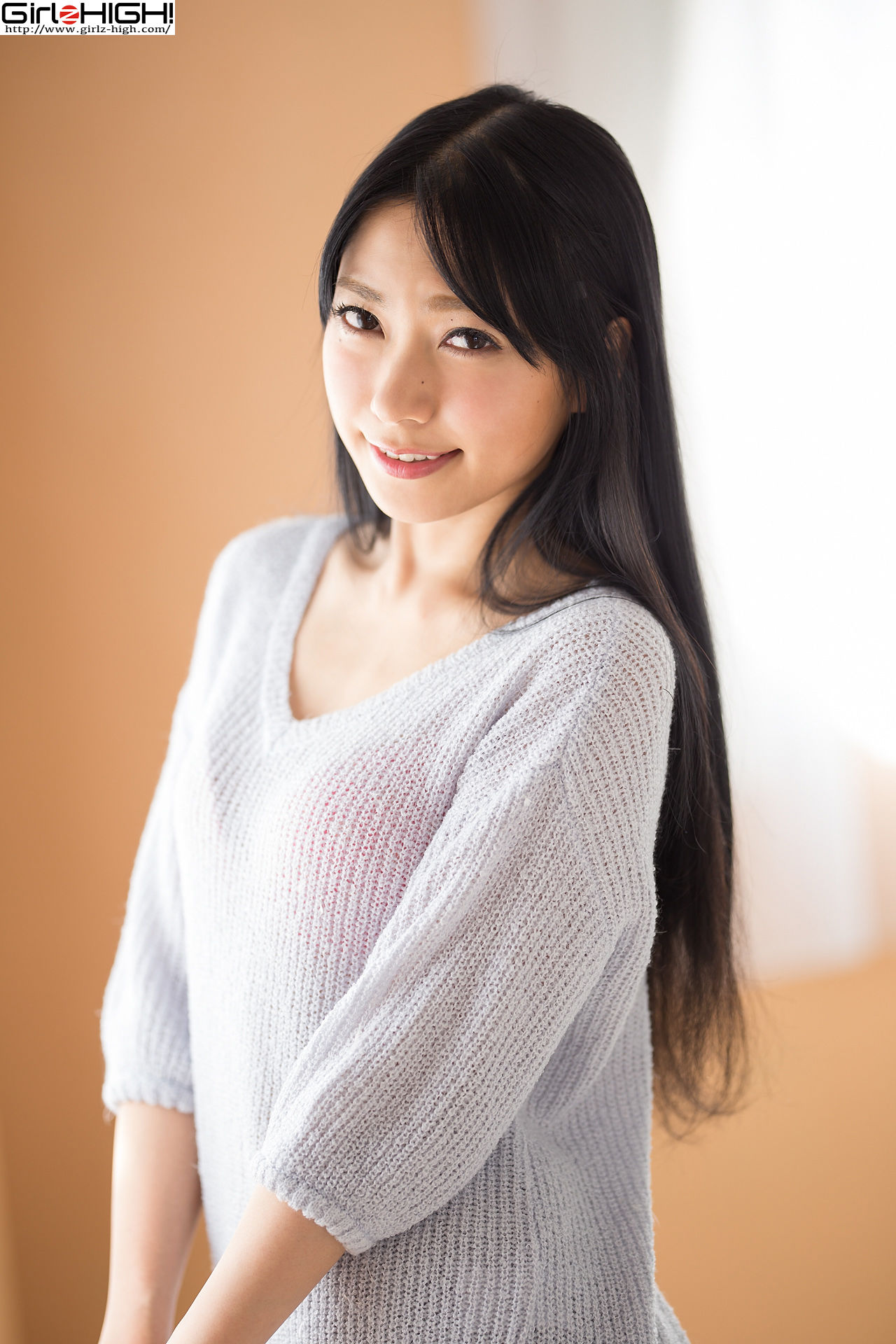 [Girlz-High] Ui Mita 三田羽衣 - 短裙的诱惑 - bune_001_001