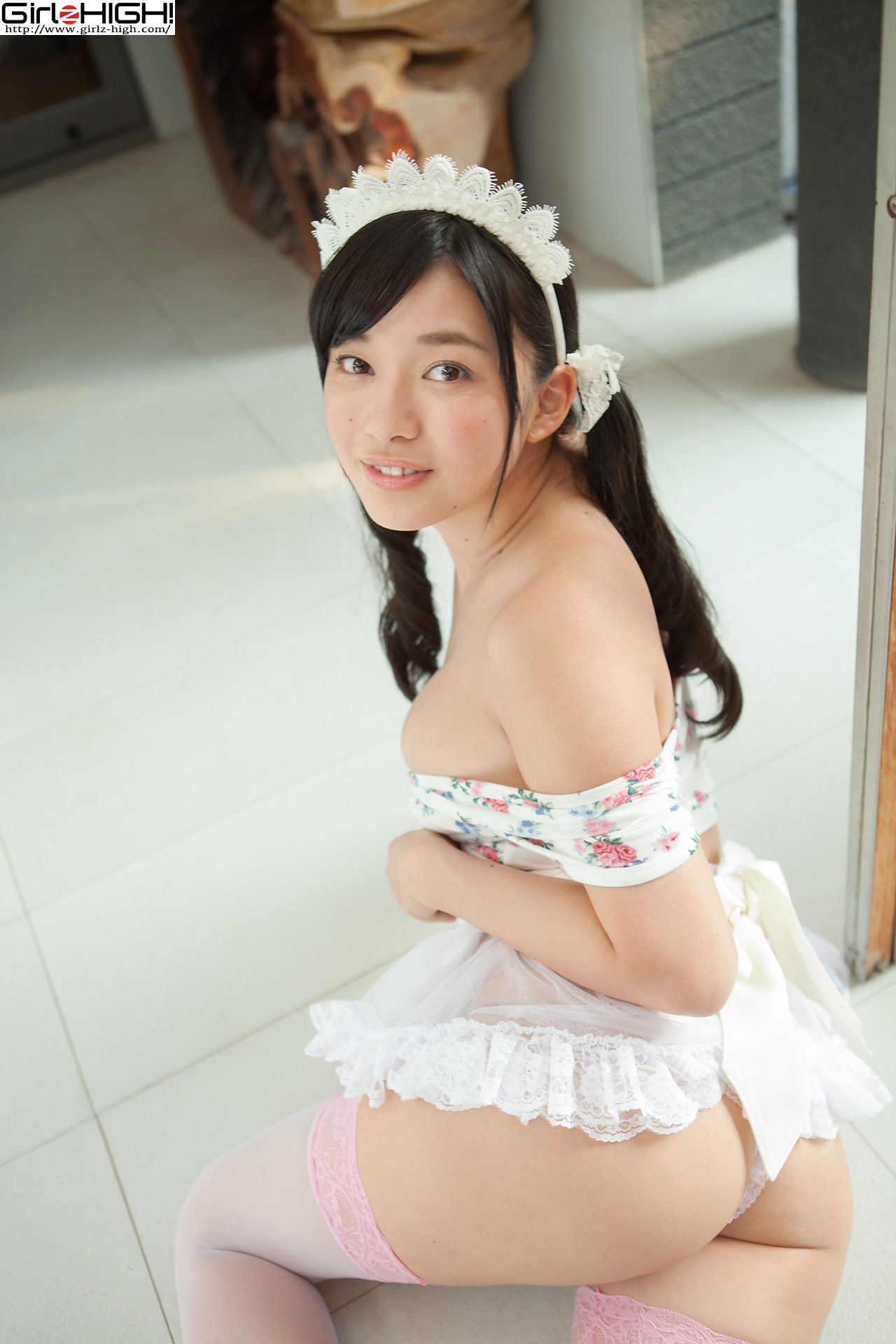 [Girlz-High] Tomoe Yamanaka 山中知恵 - 美少女女仆 - buno_003_002