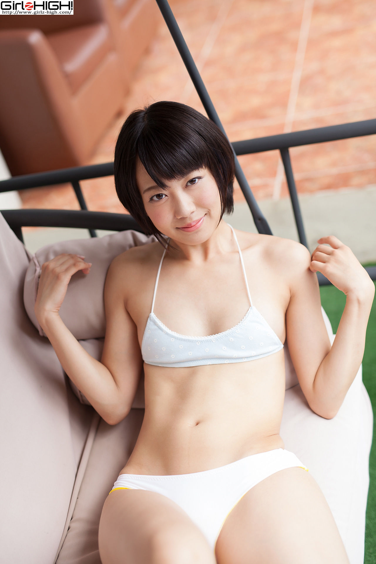 [Girlz-High] Koharu Nishino 西野小春 - 健身球美少女 - bkoh_010_001
