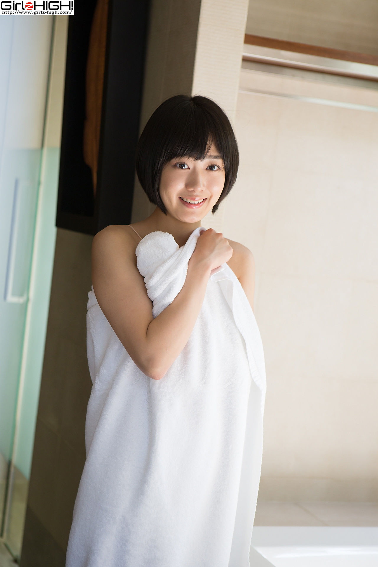 [Girlz-High] Koharu Nishino 西野小春 - 小背心美少女 - bkoh_002_003