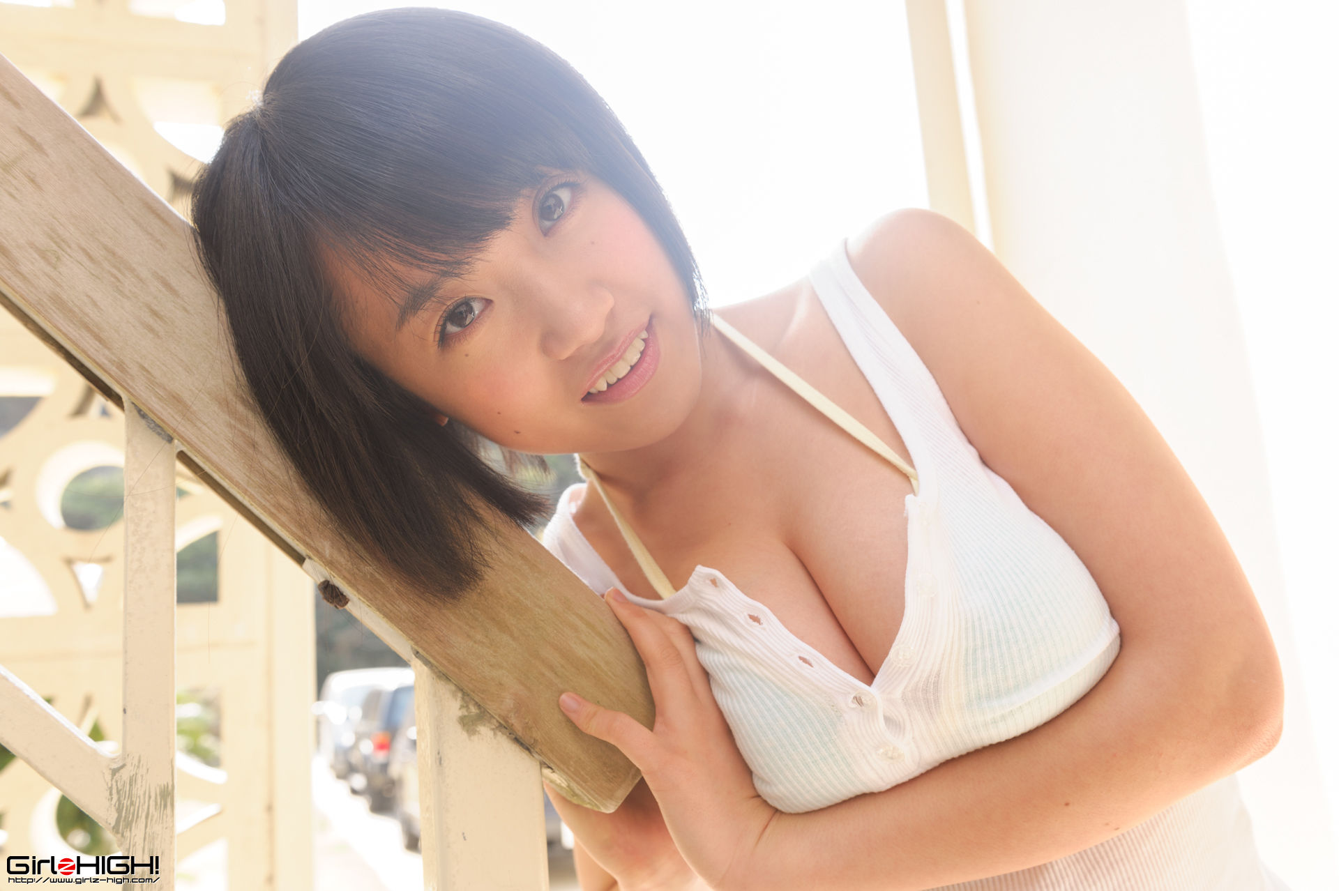 [Girlz-High] Mami Nagase 長瀬麻美 - 性感小背心 #g025 Gravure Gallery 03